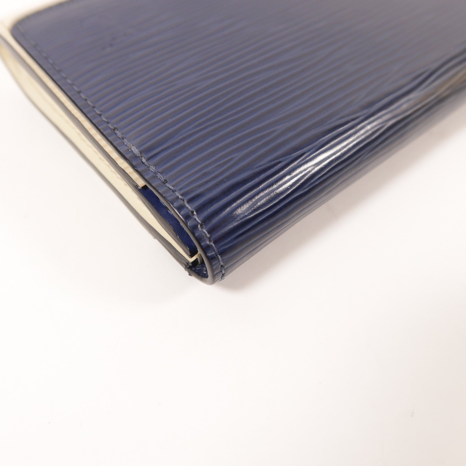 LOUIS VUITTON LV SHW Long Wallet Epi Navy/White