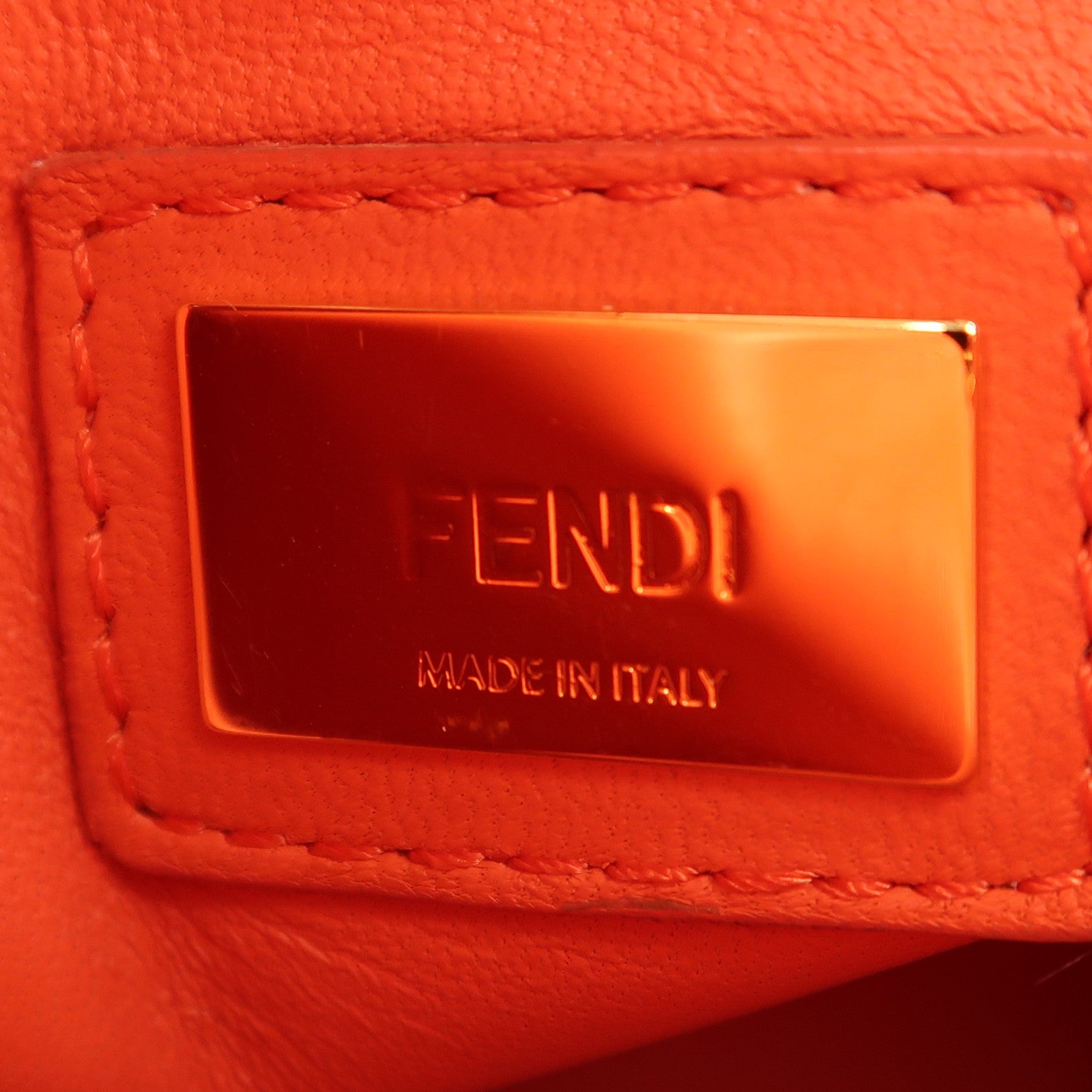 FENDI 羊皮皮革Peekaboo Mini金扣手挽肩背兩用袋