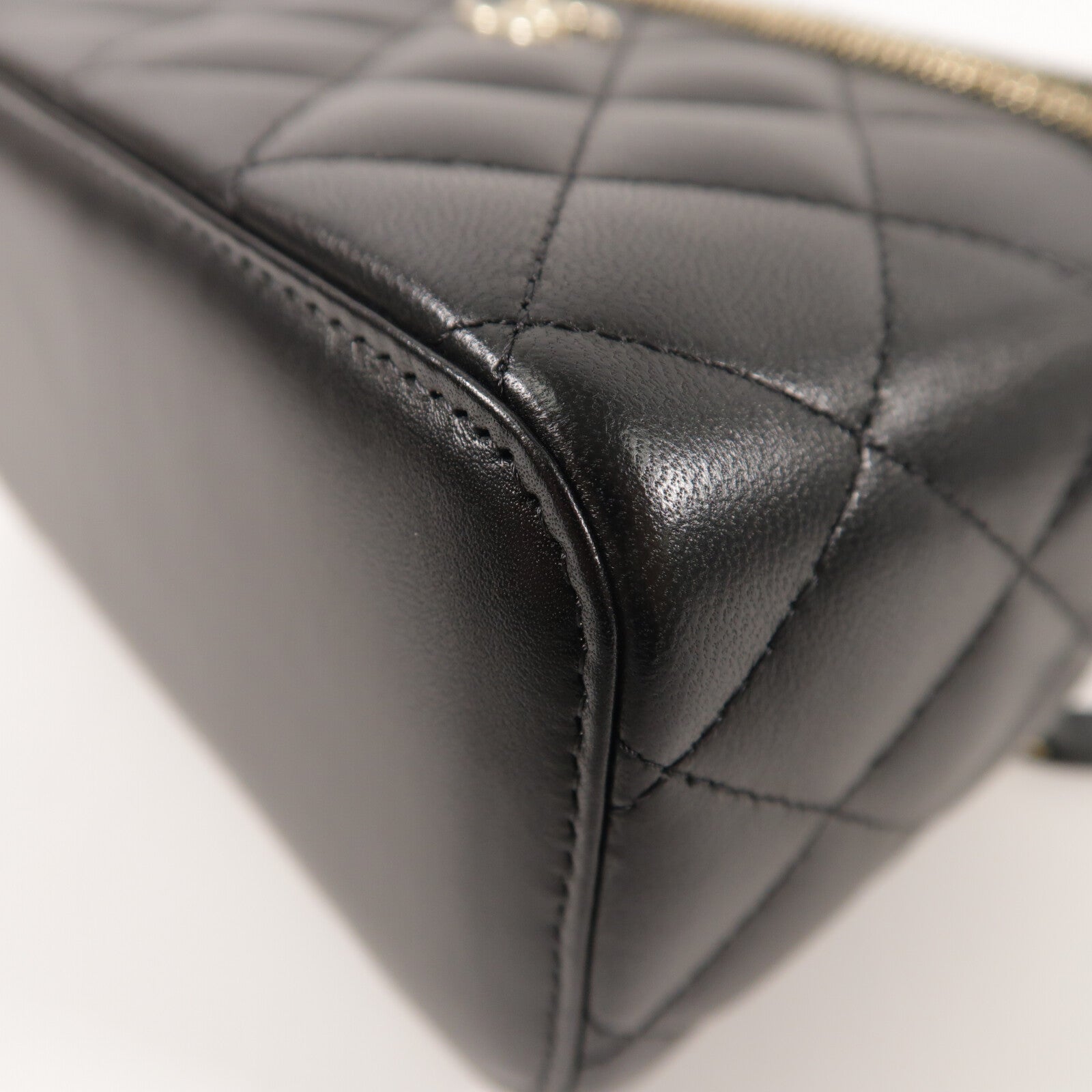 CHANEL 羊皮皮革Top Handle Vanity Case金扣鏈帶手挽肩背兩用袋