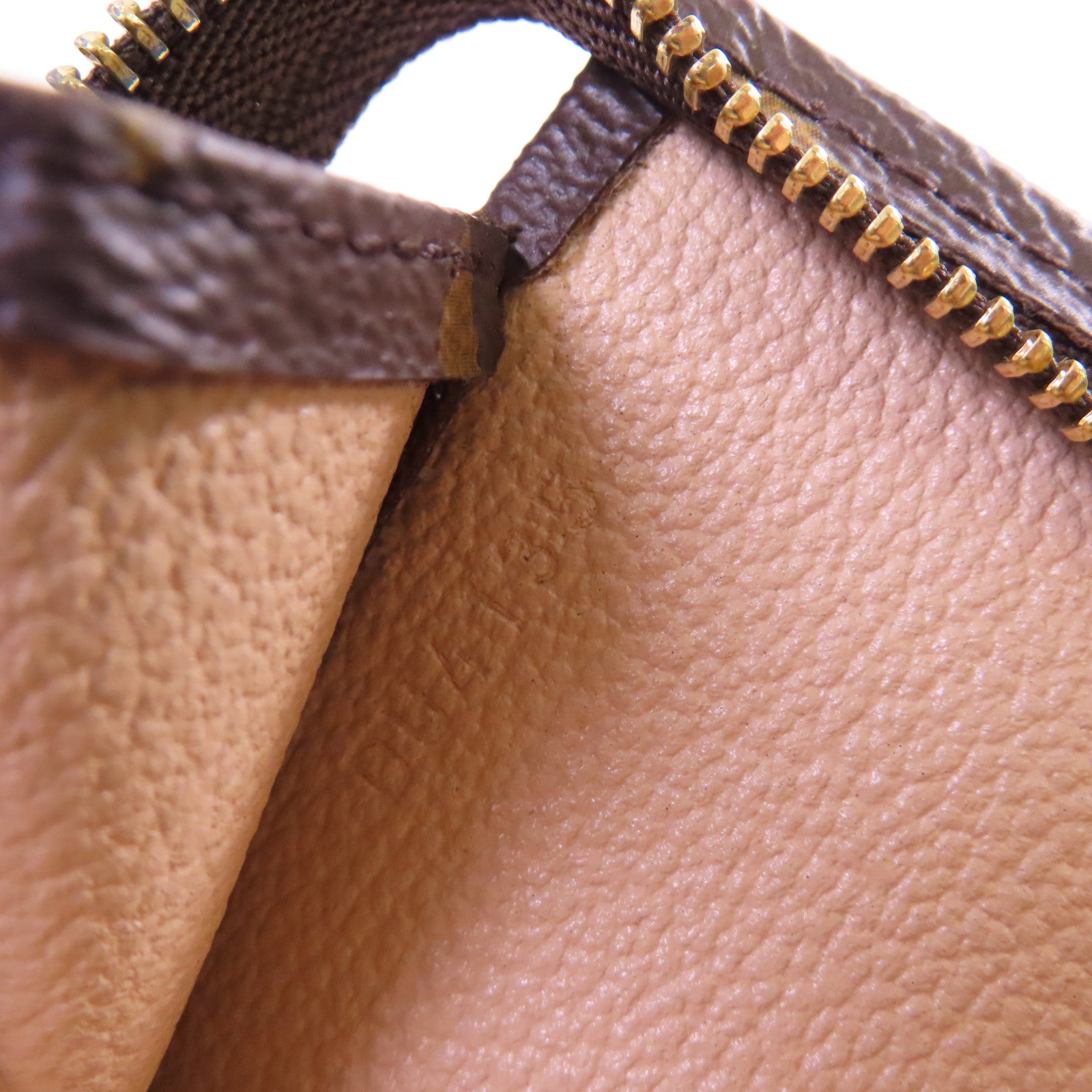 LOUIS VUITTON 【激減優惠】Monogram Toiletry Pouch 26金扣手拿包啡色