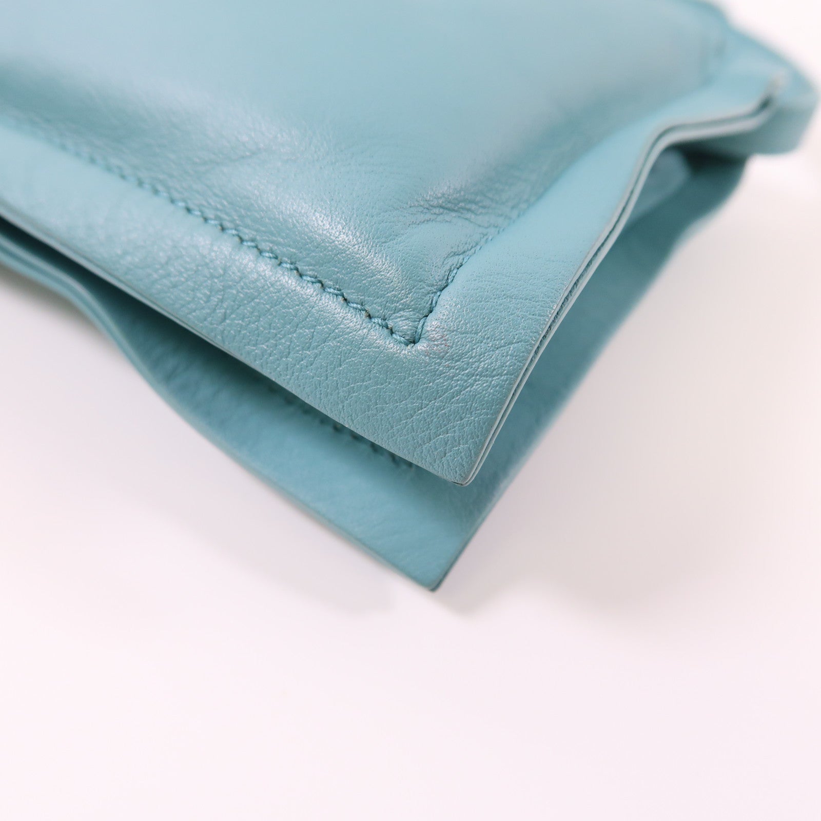 Salvatore Ferragamo 牛皮皮革Shoulder Bag銀扣肩背袋藍色