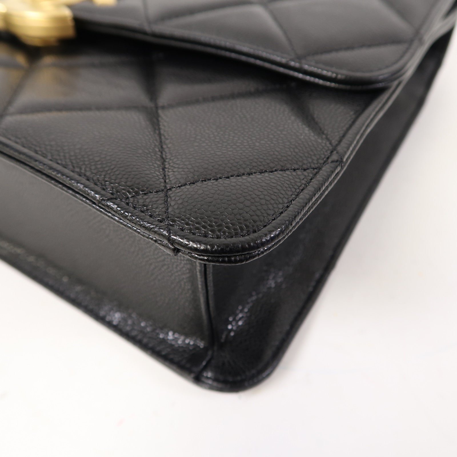 CHANEL 菱格牛皮皮革Shoulder Bag金扣鏈帶肩背袋黑色