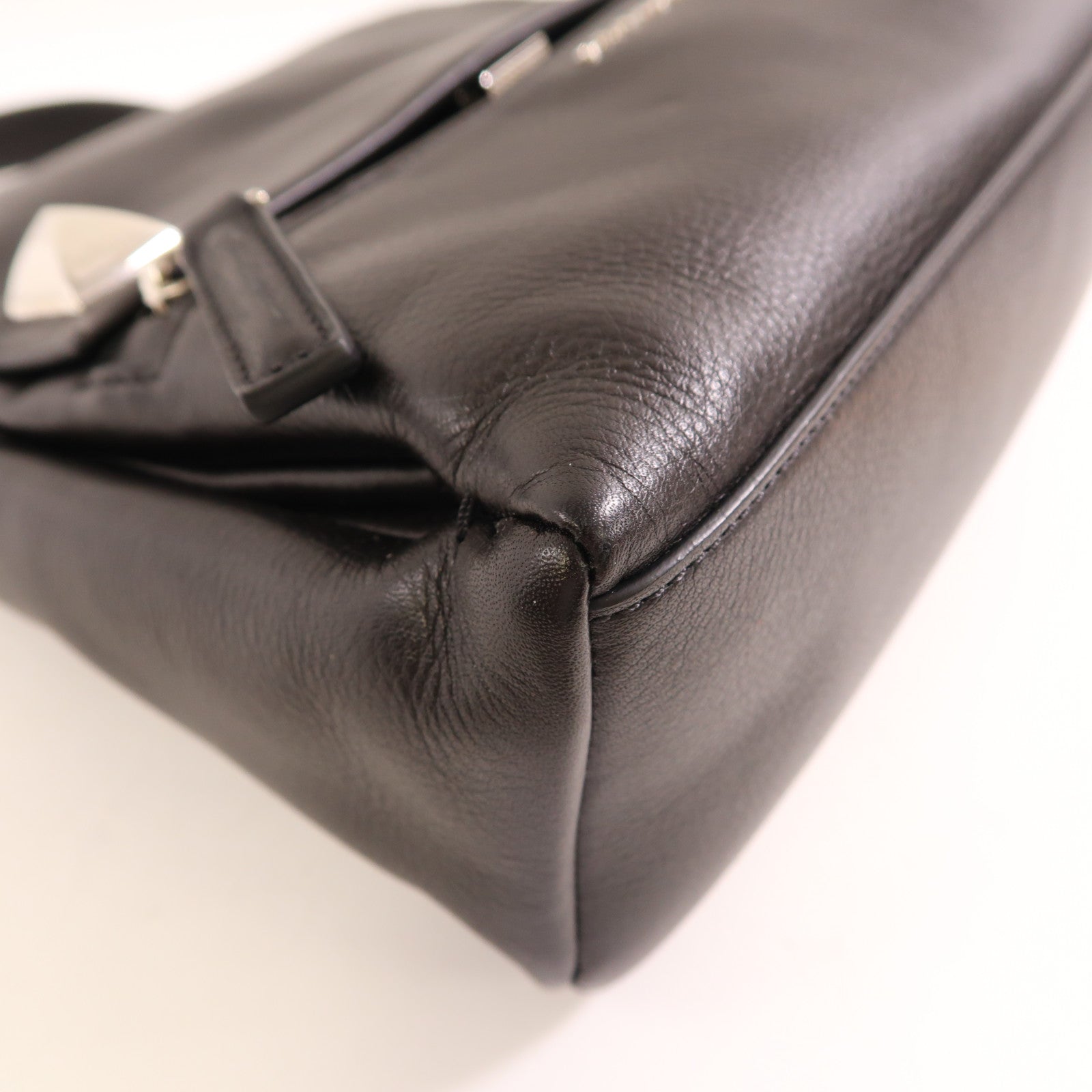 GIVENCHY 牛皮皮革2 Way Shoulder銀扣手挽肩背兩用袋