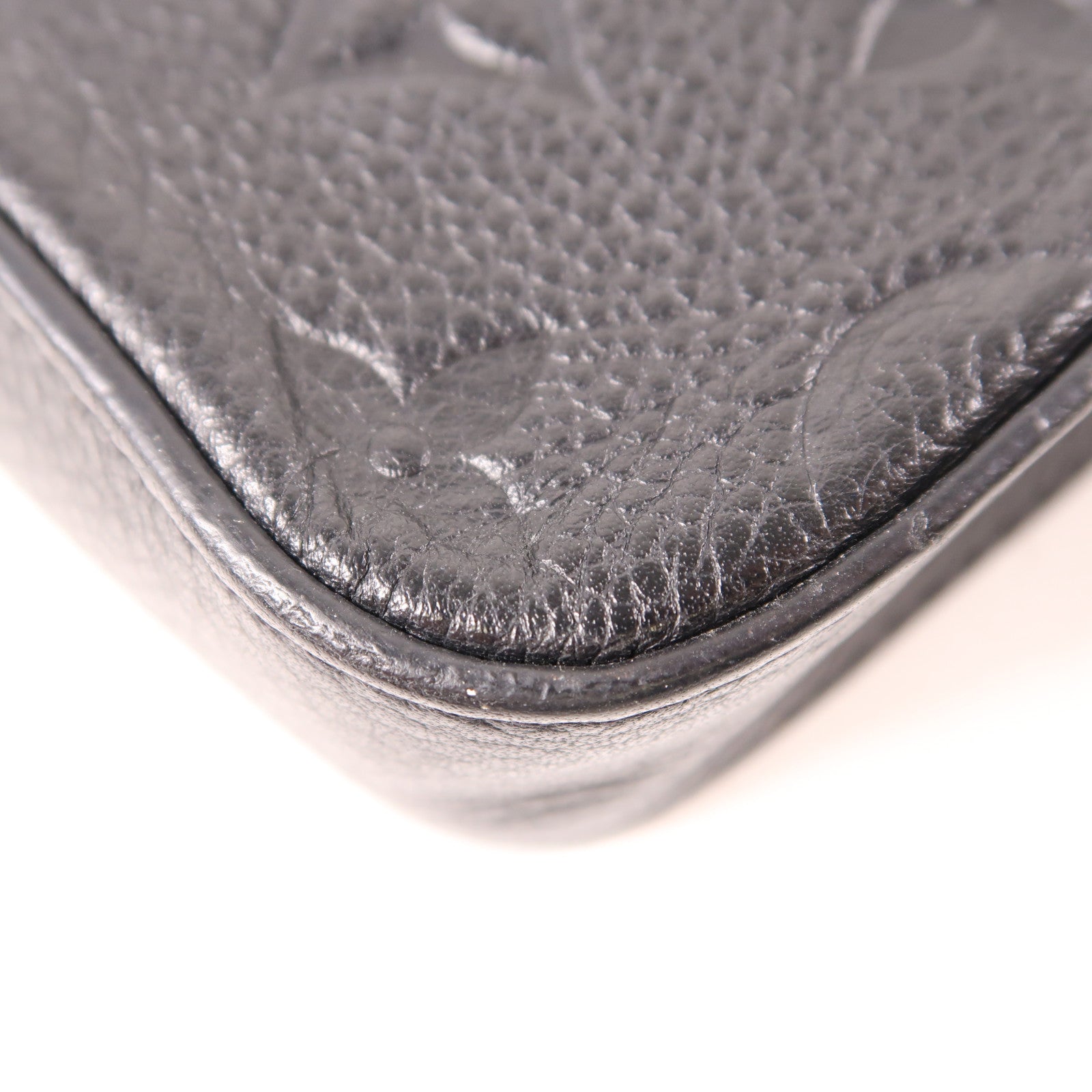 LOUIS VUITTON Monogram Empreinte Felicie Pochette 金扣鏈帶肩背袋黑色