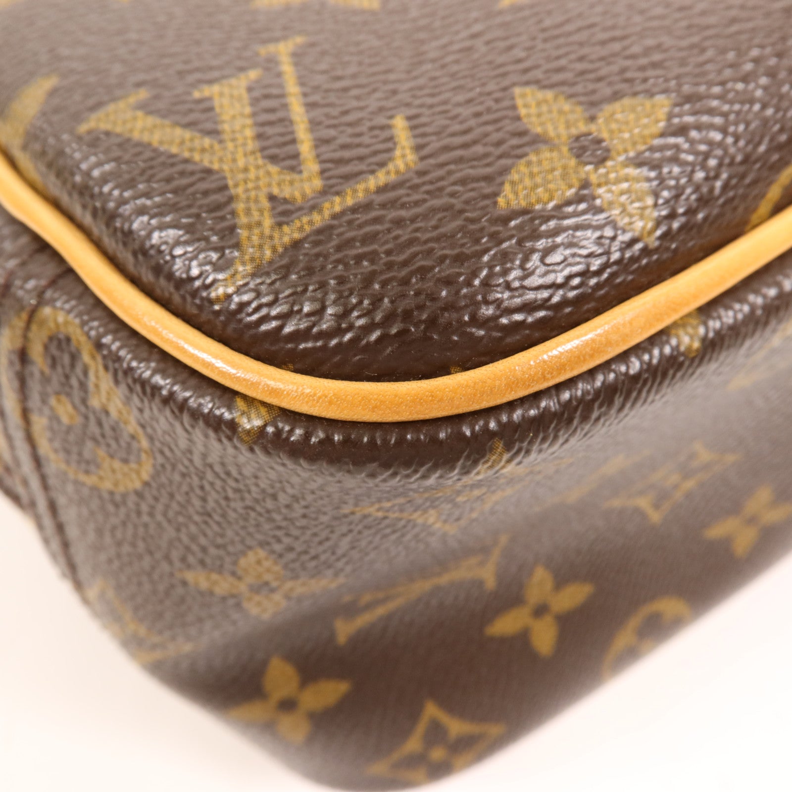 LOUIS VUITTON Monogram Trouville金扣手挽袋