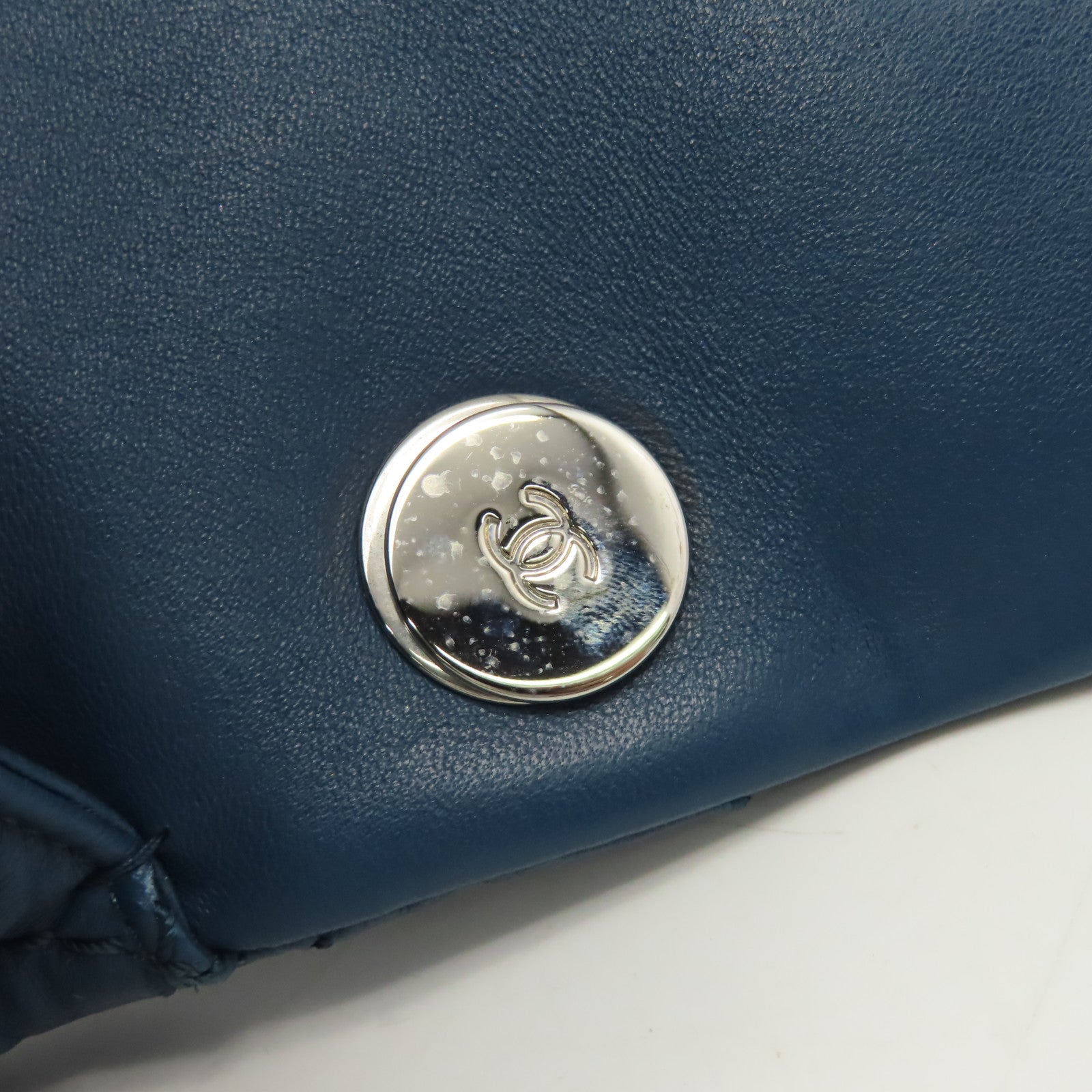 CHANEL 菱格羊皮皮革Chain Shoulder銀扣鏈帶肩背袋藍色