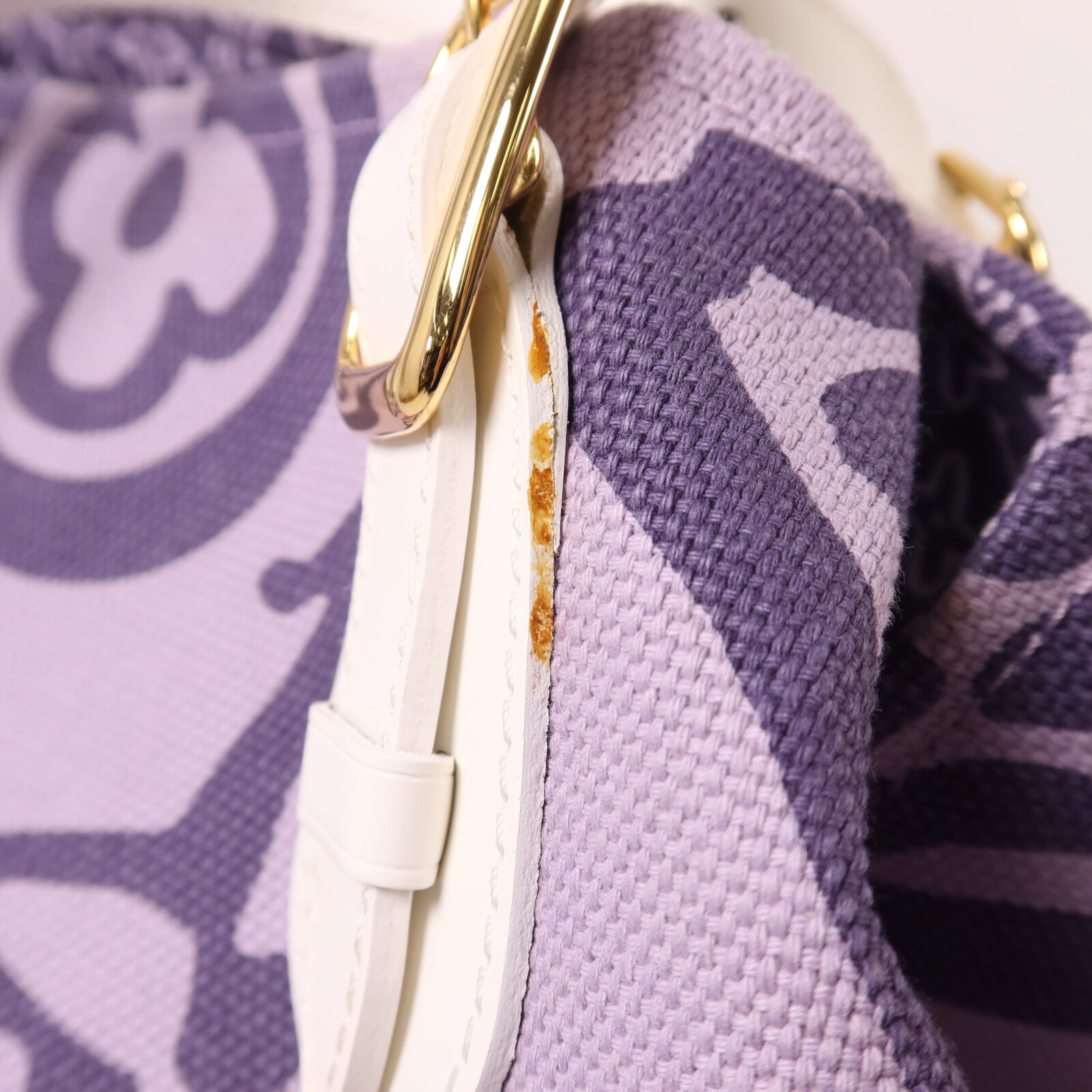 LOUIS VUITTON 帆布Cruise Line Tahitienne GM金扣肩背袋