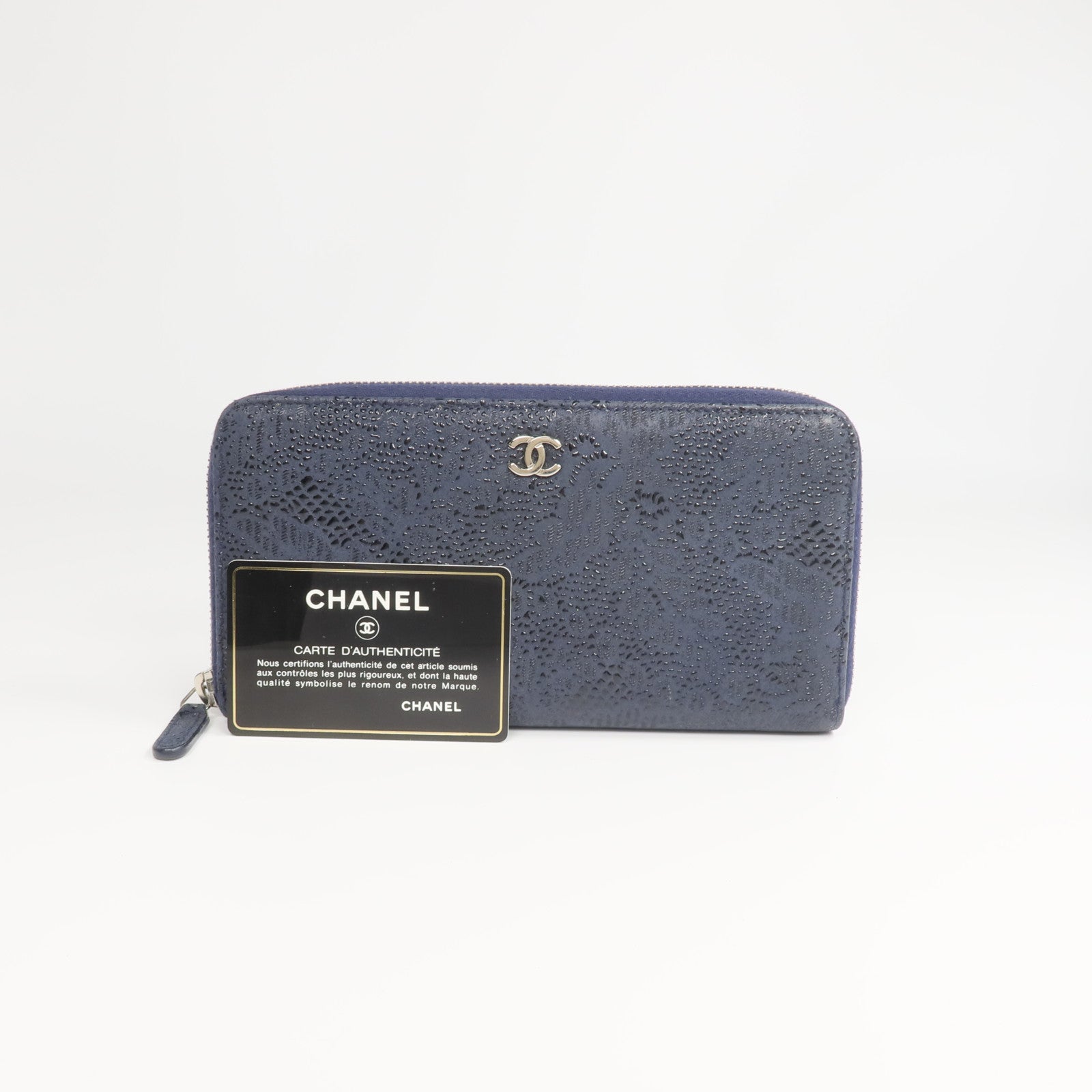 CHANEL 塗層帆布Long Zip-around Wallet長錢包