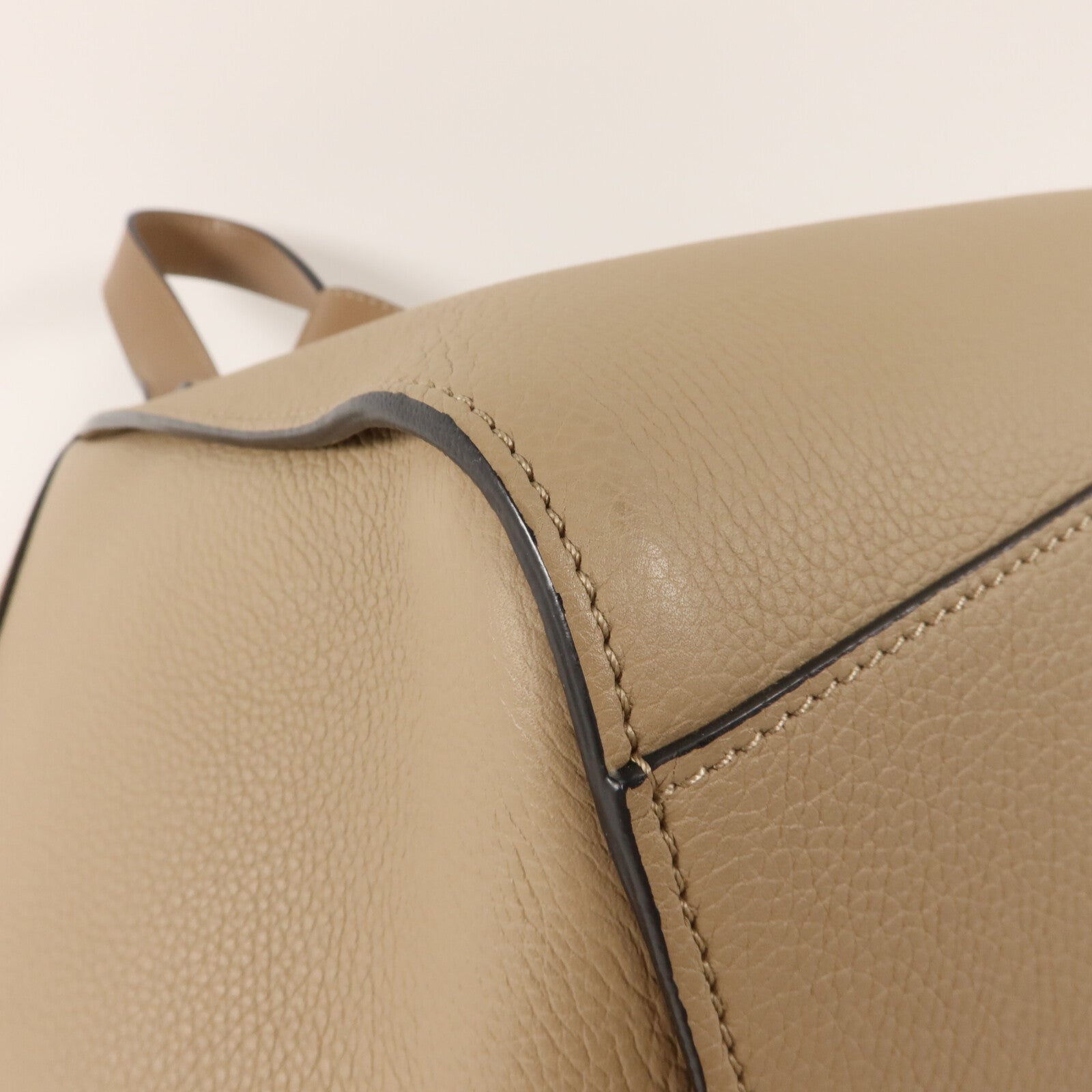 LOEWE 牛皮皮革Hammock Small手挽肩背兩用袋