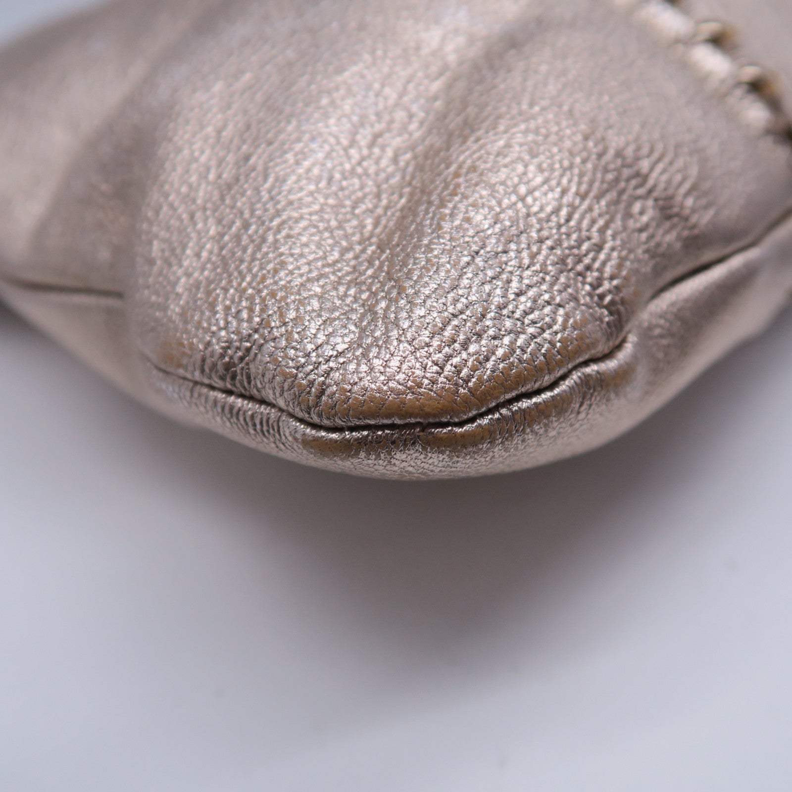 CHANEL 【激減優惠】牛皮皮革Totebag金扣手挽袋金色