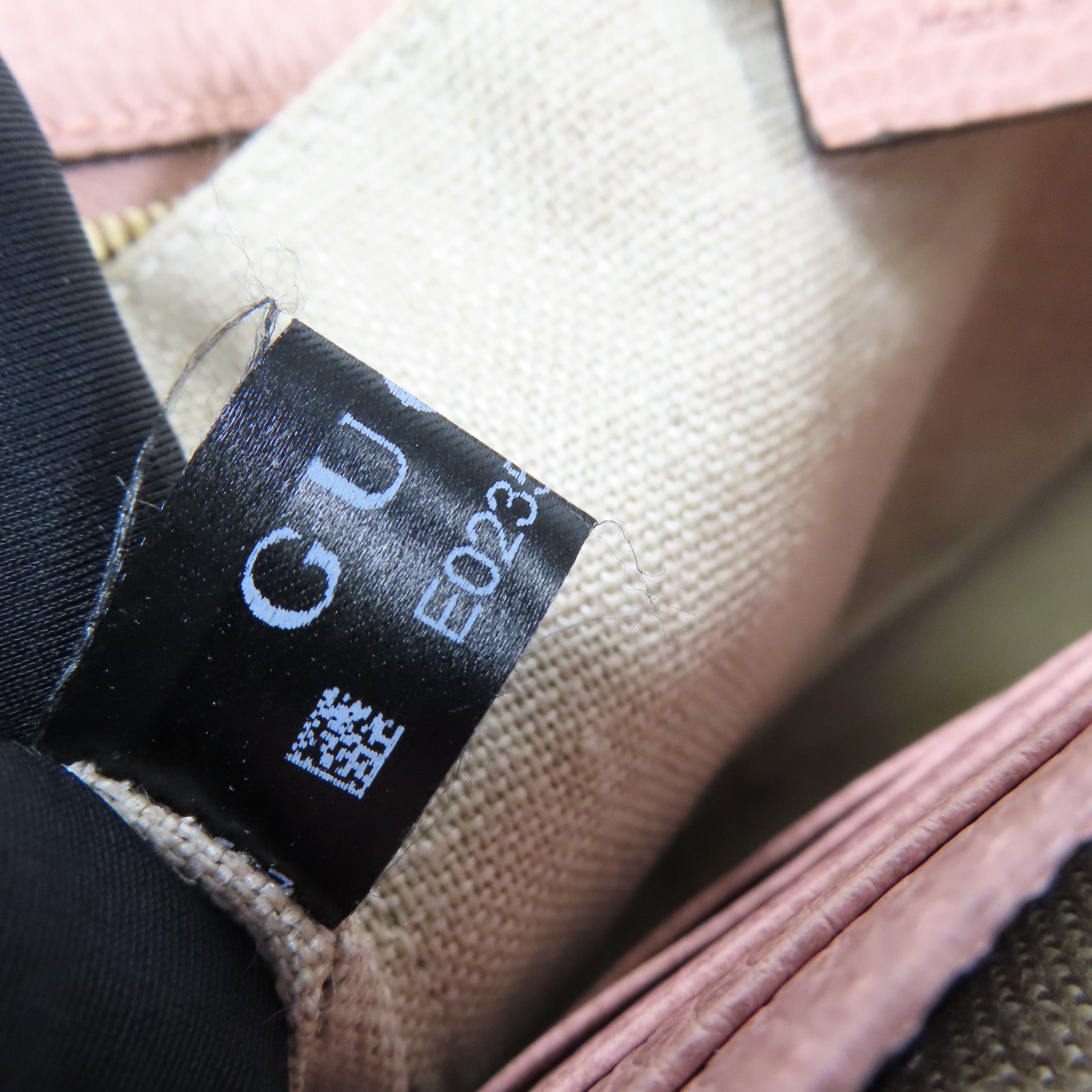 GUCCI GG Canvas Shoulder Bag金扣肩背袋