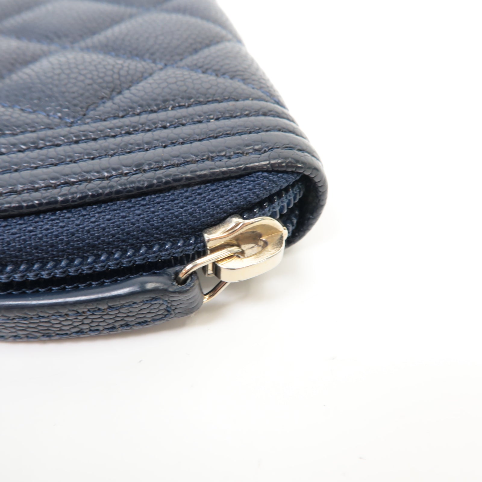 CHANEL 【激減優惠】菱格Caviar皮革Boy Coin Purse金扣零錢包深藍色