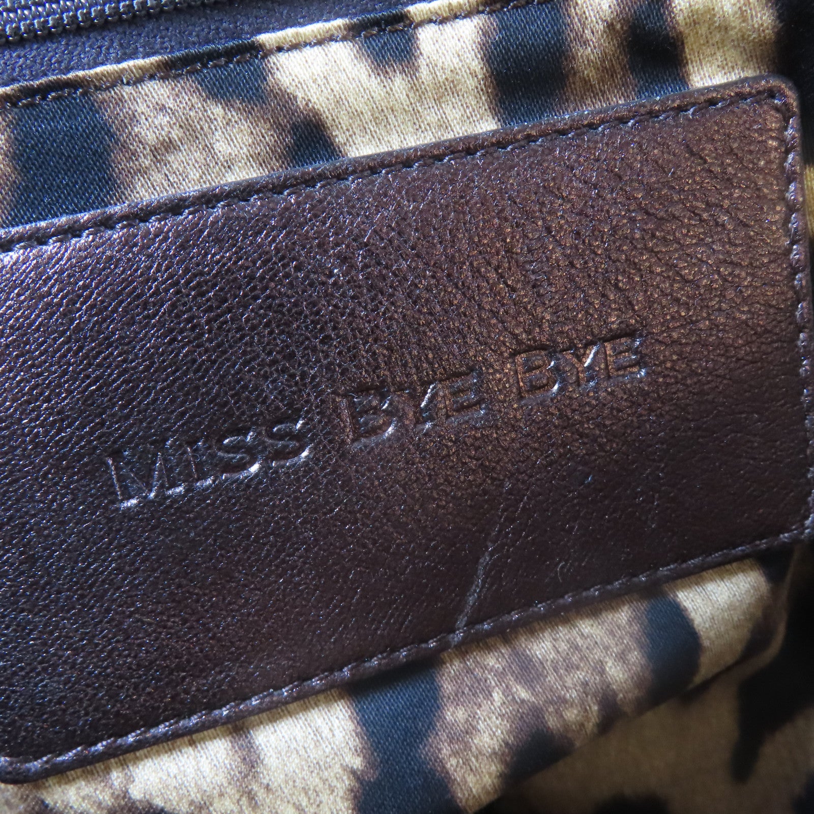 D&G 【激減優惠】牛皮皮革Tote Bag金扣手挽袋啡色
