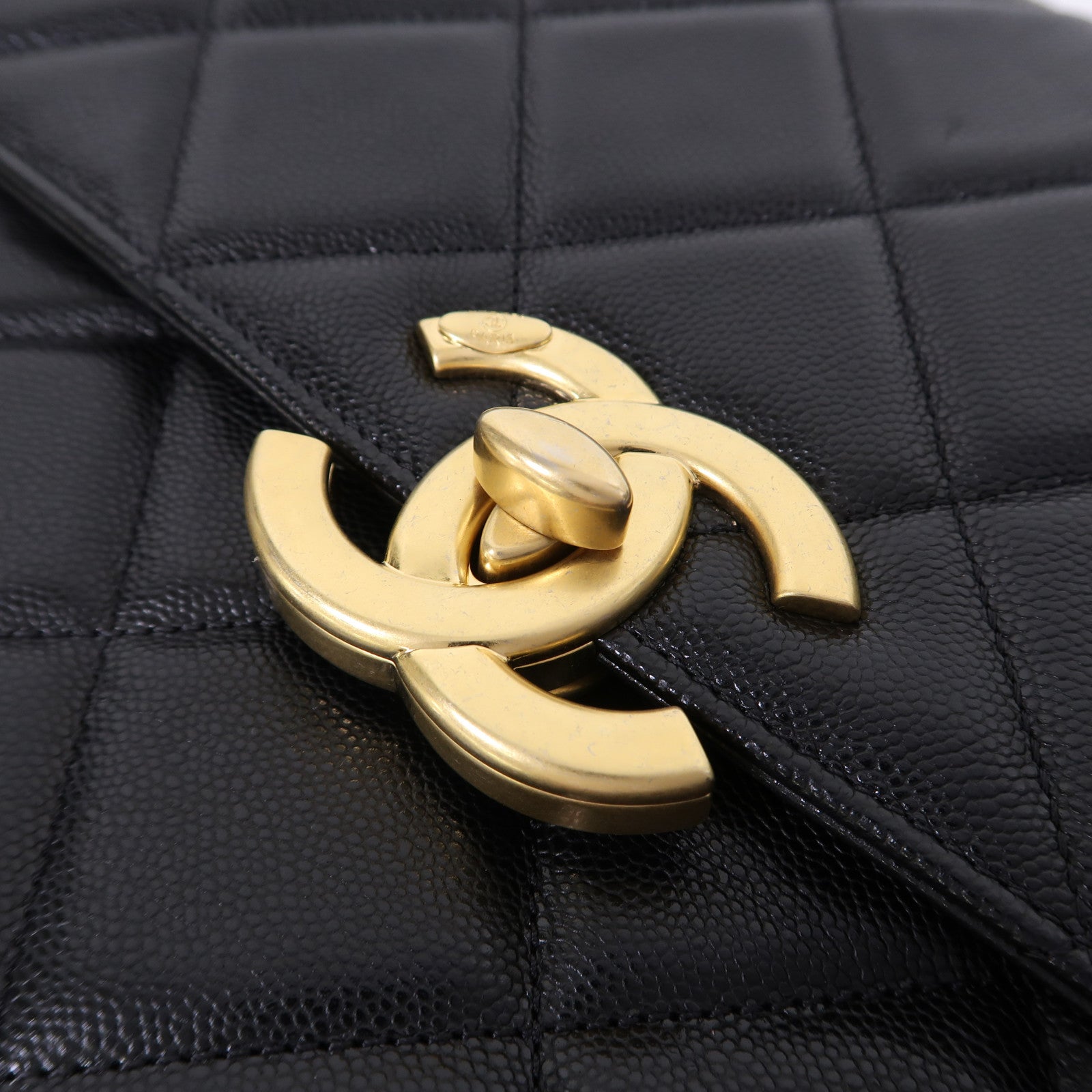 CHANEL 菱格牛皮皮革Shoulder Bag金扣鏈帶肩背袋黑色