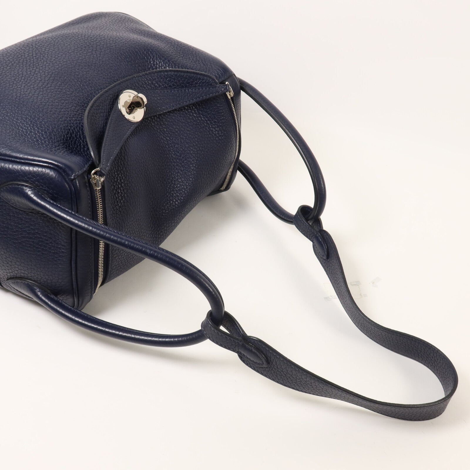 HERMES Clemence皮革Lindy 26手挽肩背兩用袋Bleu Nuit