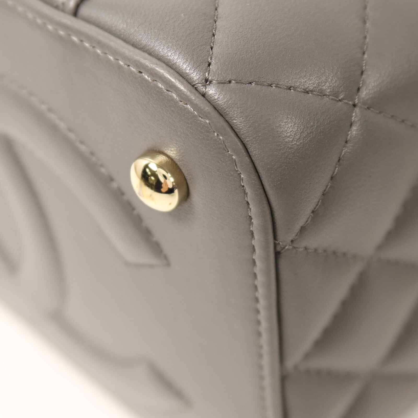 CHANEL 羊皮皮革Vanity Case金扣鏈帶手挽肩背兩用袋