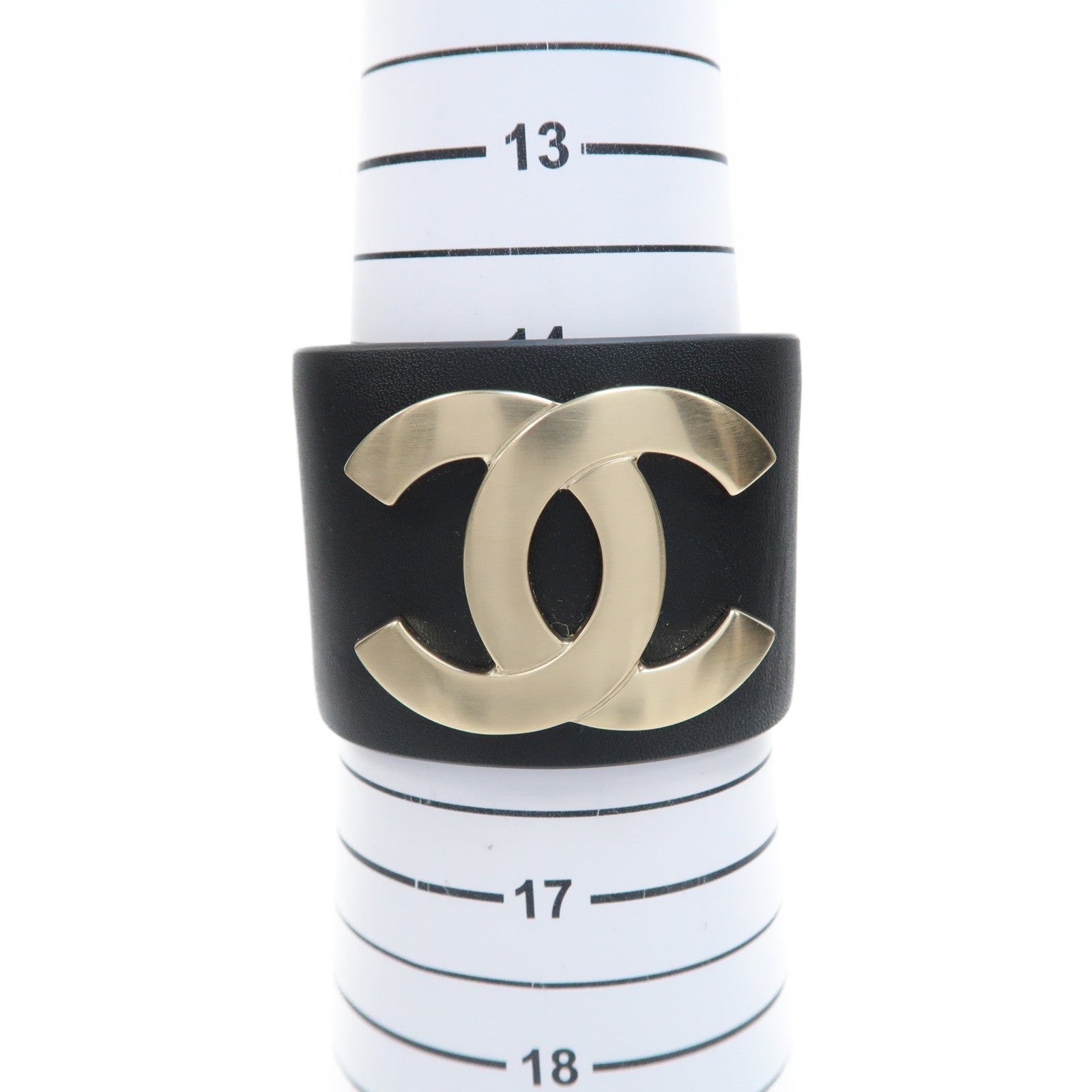 CHANEL 牛皮皮革Bangle銀扣手鐲黑色