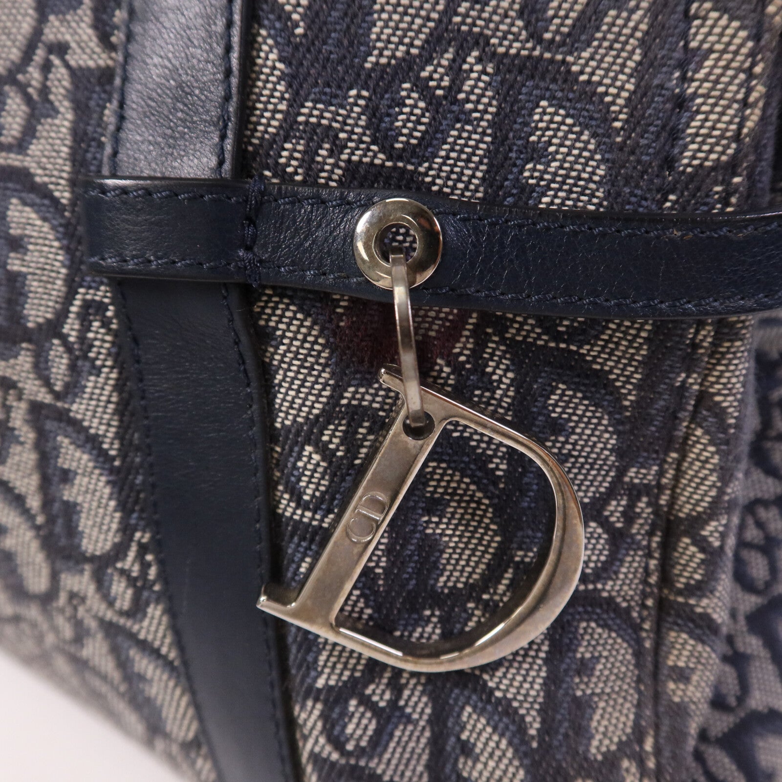Dior 帆布Trotter銀扣肩背袋