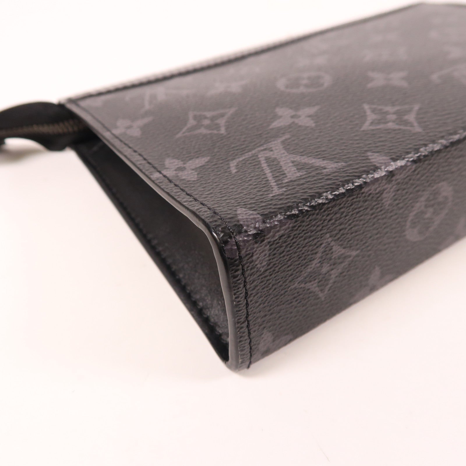 LOUIS VUITTON Monogram Eclipse Gaston Wearable Wallet銀扣肩背袋黑色