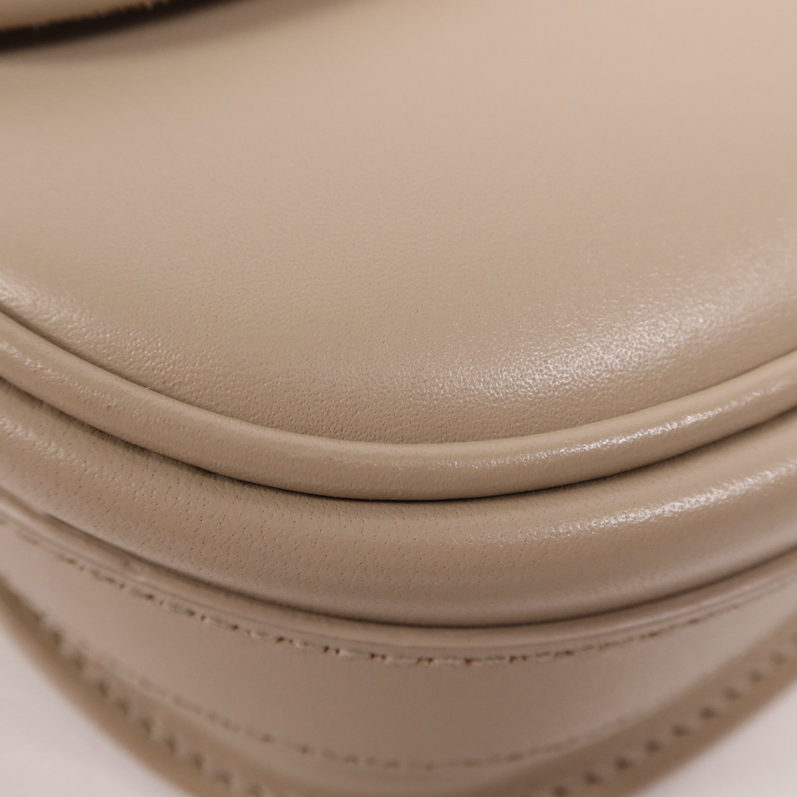 Dior 牛皮皮革Bobby East West金扣肩背袋