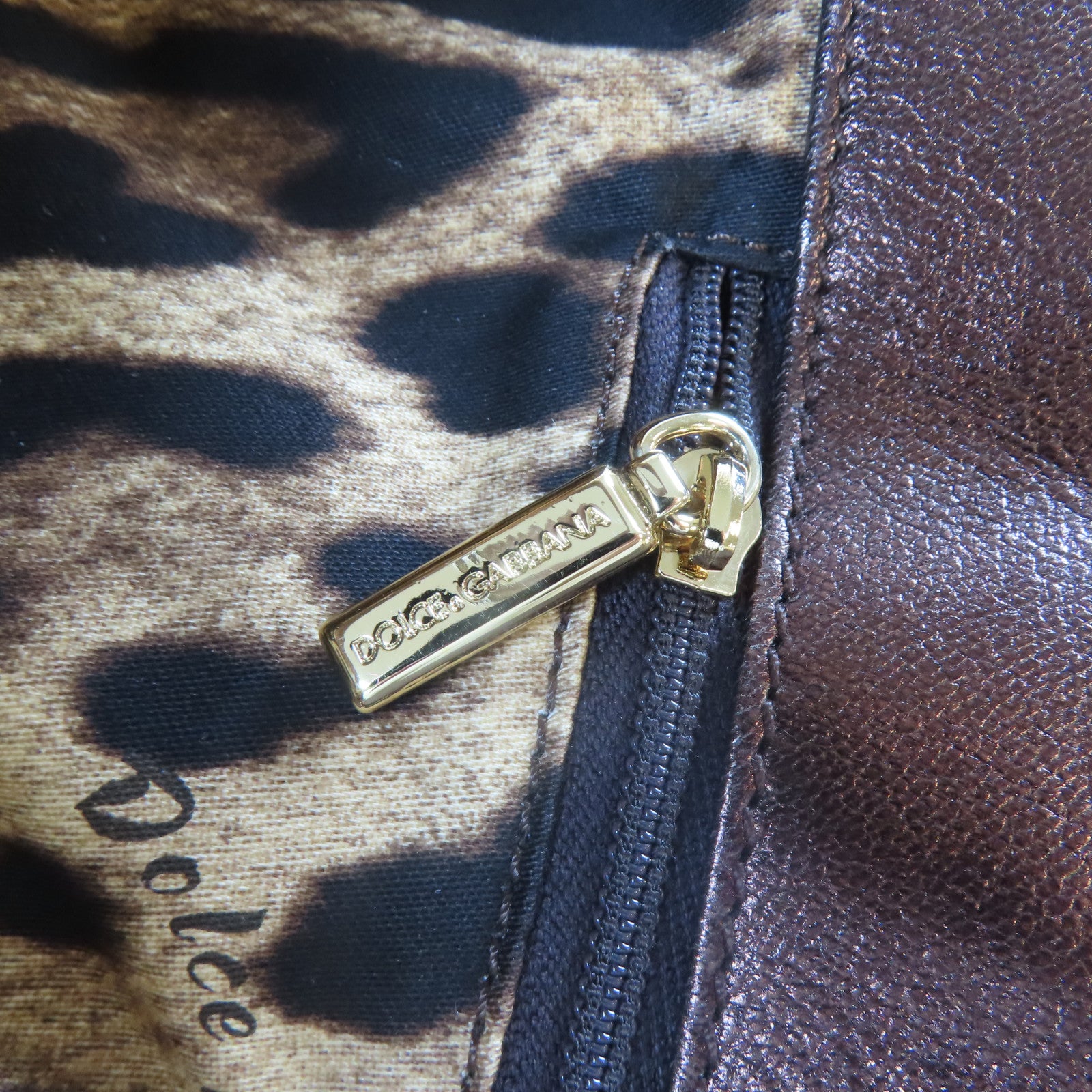 D&G 【激減優惠】牛皮皮革Tote Bag金扣手挽袋啡色