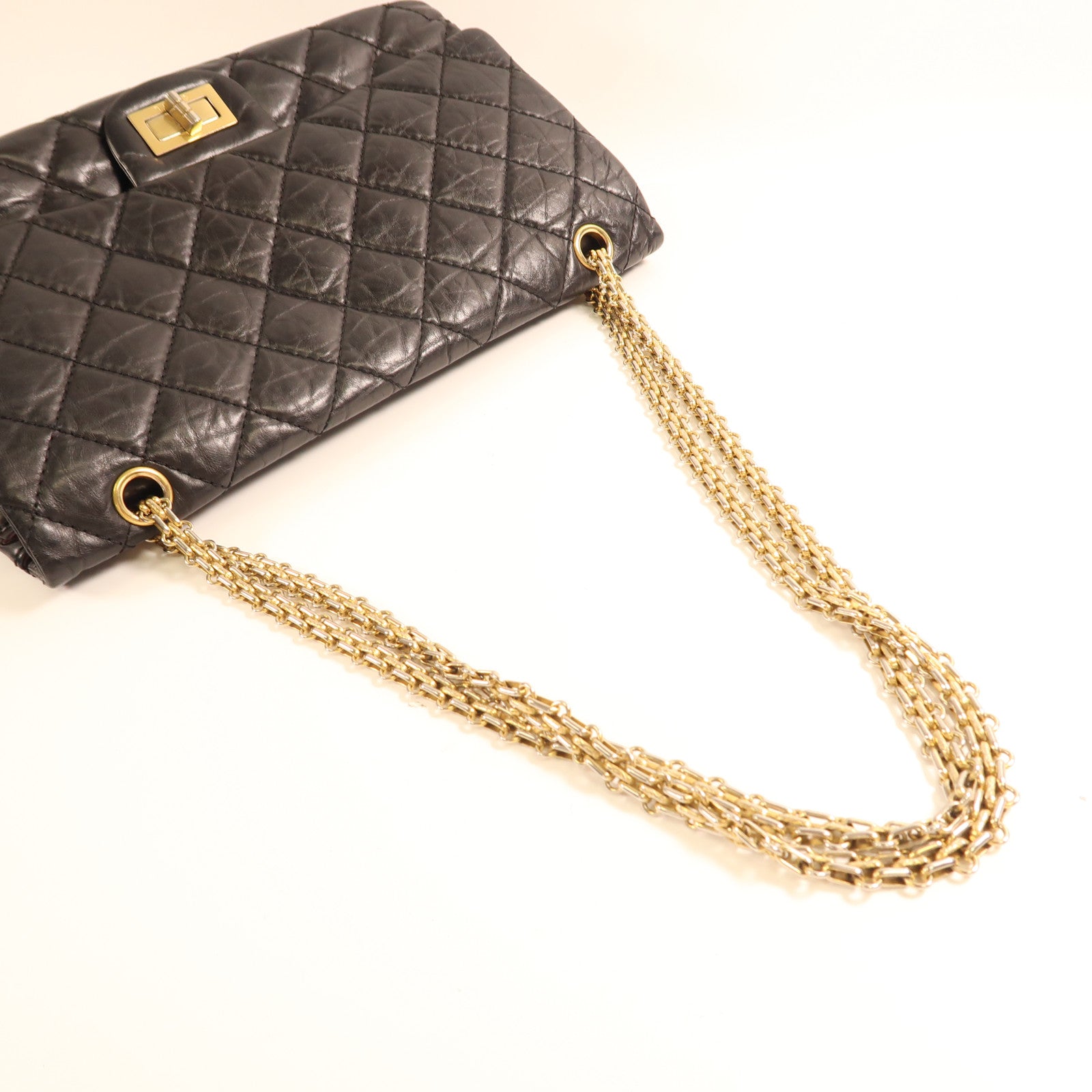 CHANEL 牛皮皮革2.55金扣鏈帶肩背袋黑色