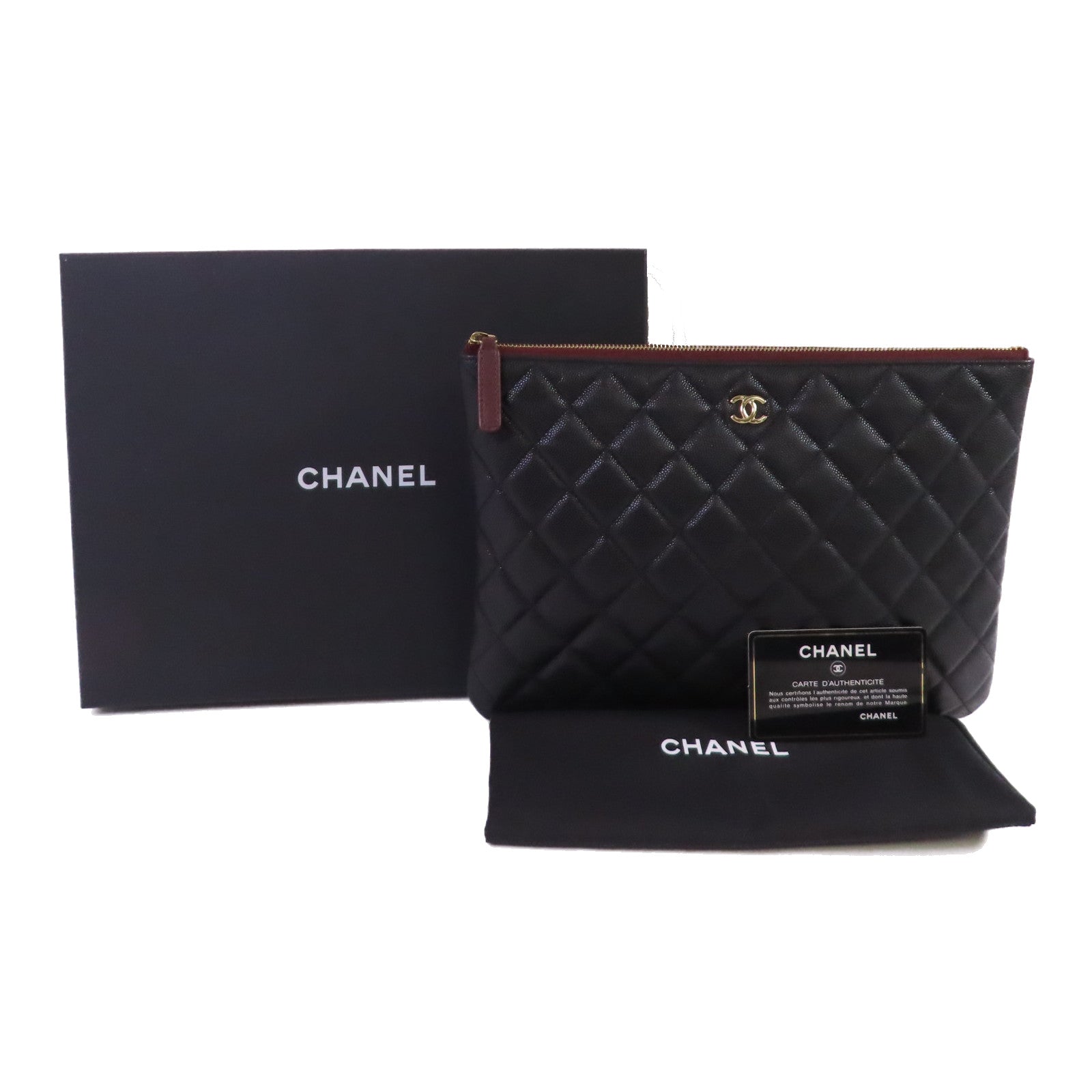 CHANEL 菱格Caviar皮革Pouch金扣手拿包黑色
