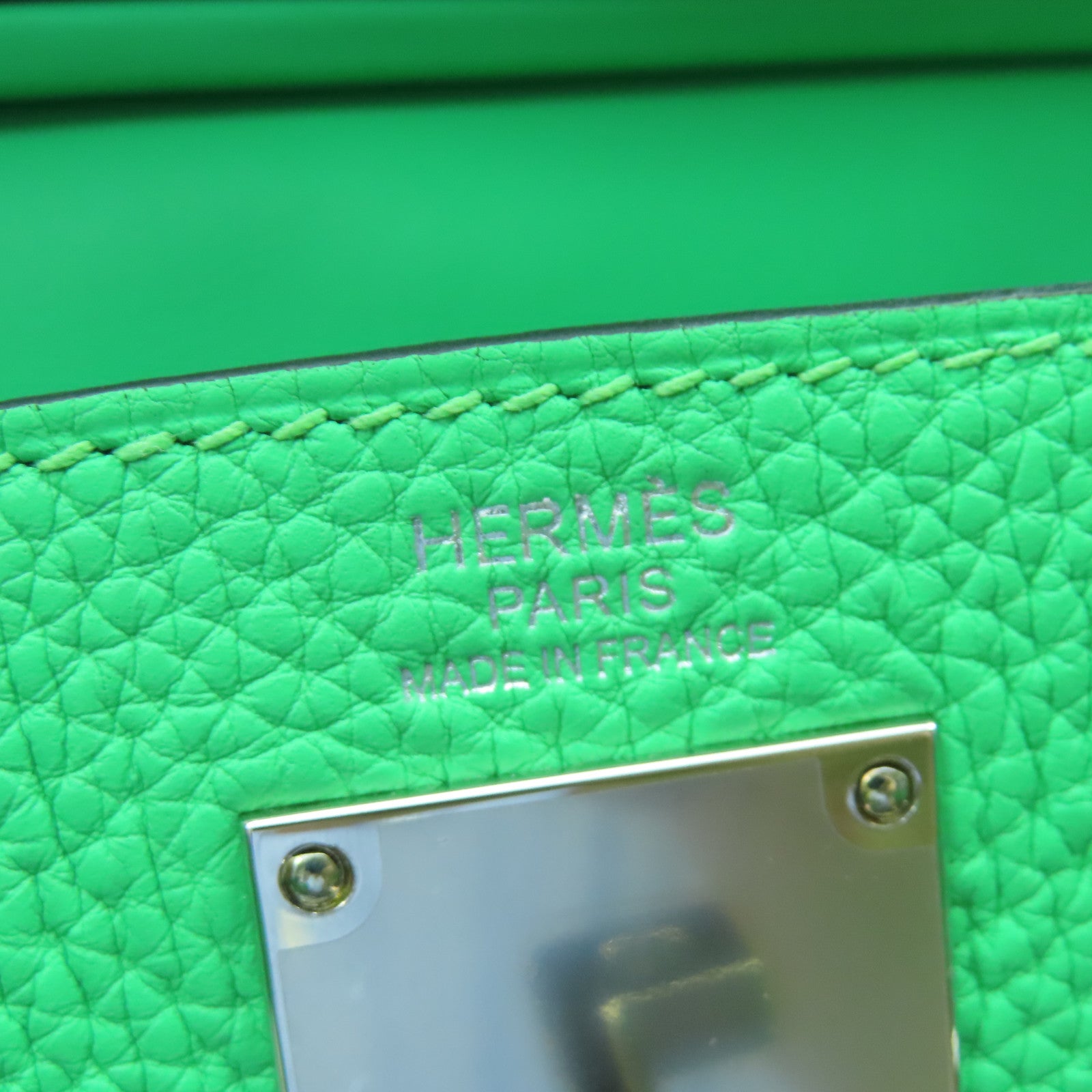 HERMES **【清倉大減價】Togo皮革Hac A Dos銀扣肩背袋漫畫綠色