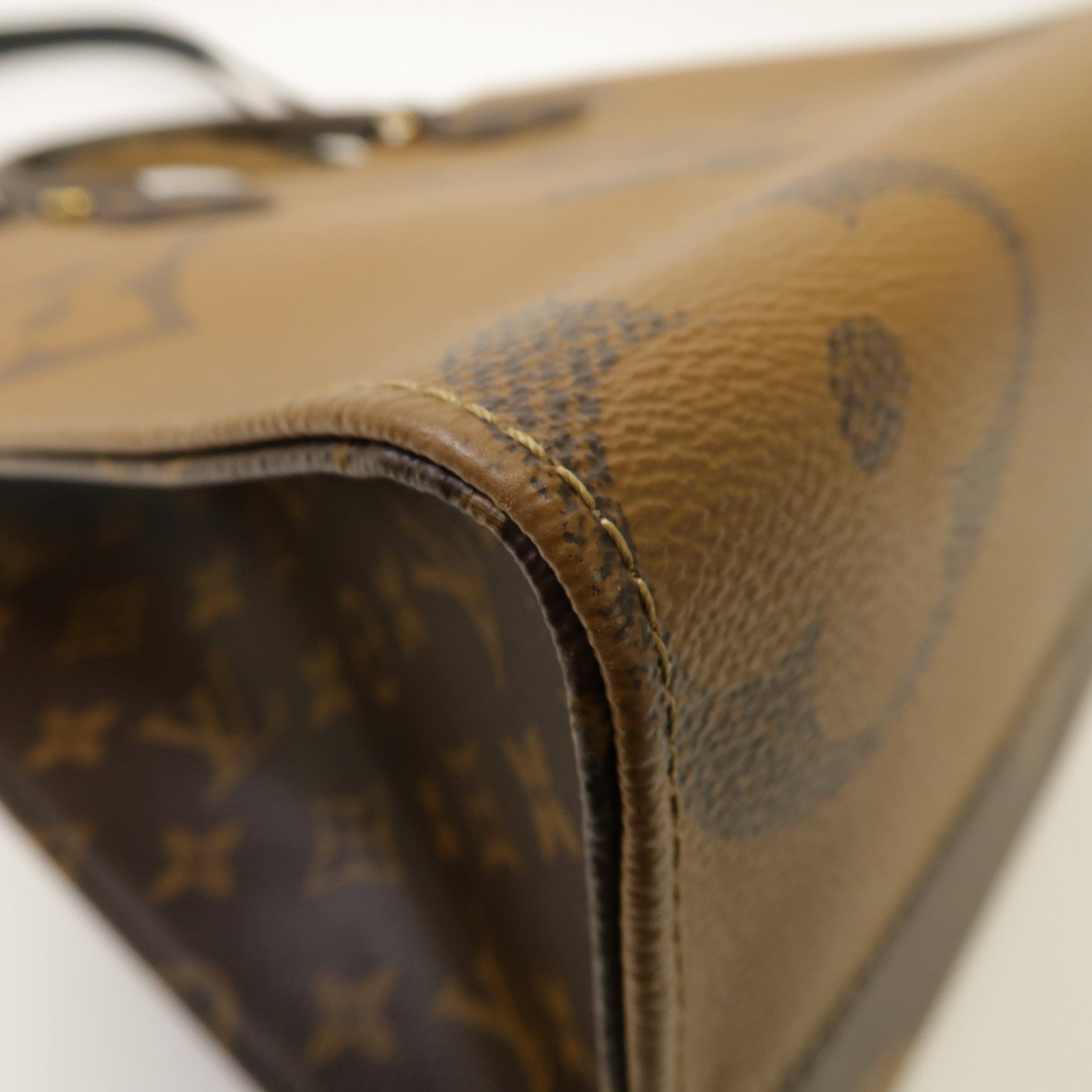 LOUIS VUITTON Monogram Giant On The Go MM金扣手挽肩背兩用袋啡色