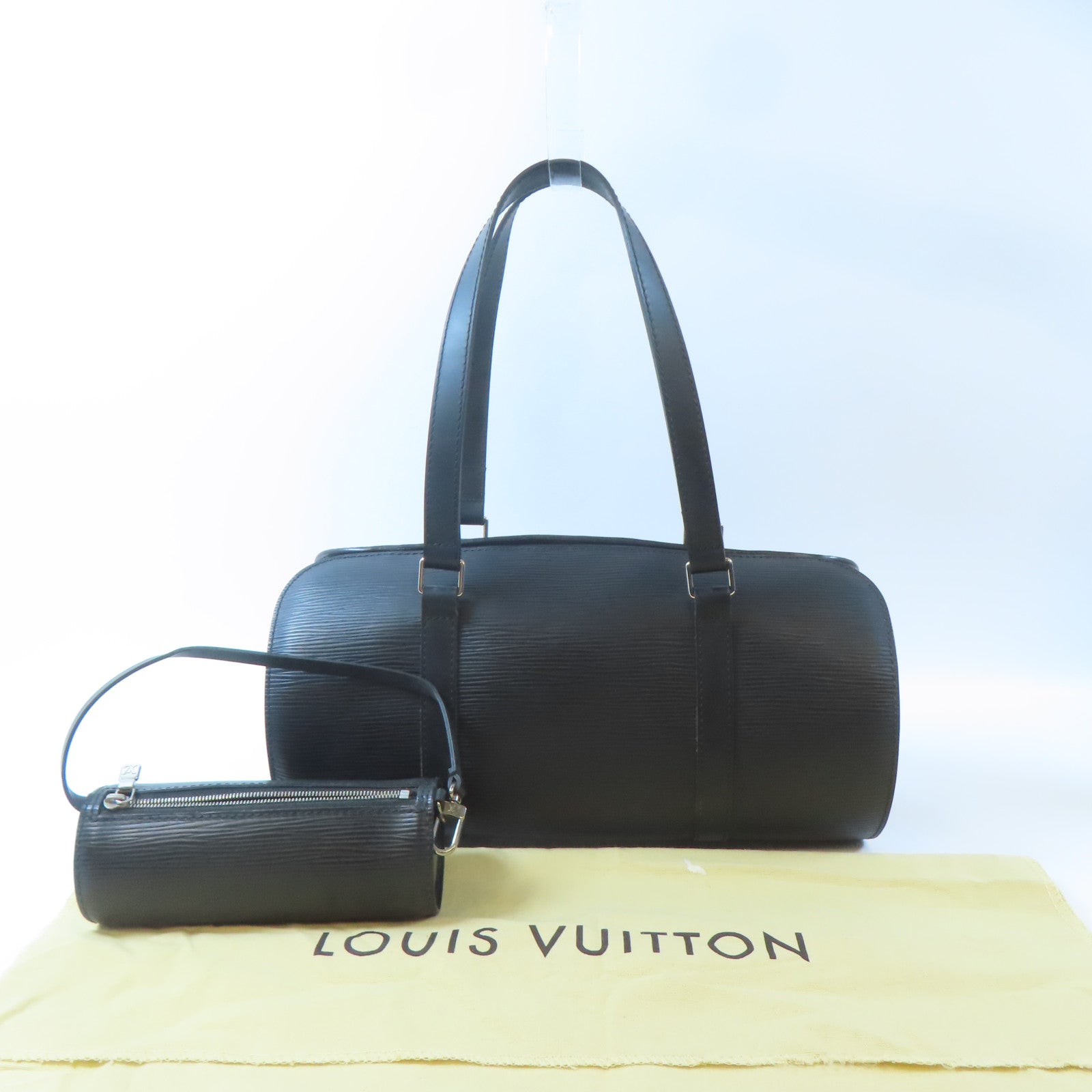 LOUIS VUITTON 【激減優惠】Epi Soufflot銀扣手挽袋黑色