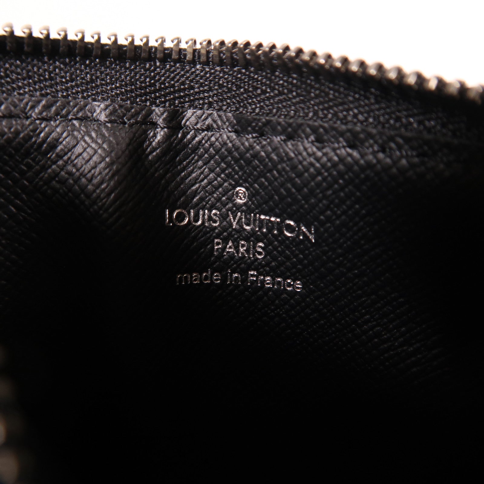 LOUIS VUITTON Monogram Eclipse Gaston Wearable Wallet銀扣肩背袋黑色