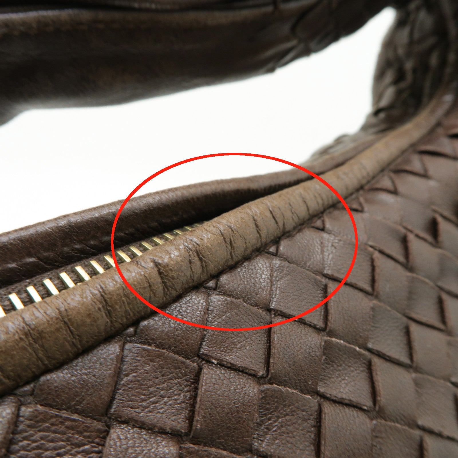 BOTTEGA VENETA 織紋皮革Shoulder Bag金扣肩背袋啡色