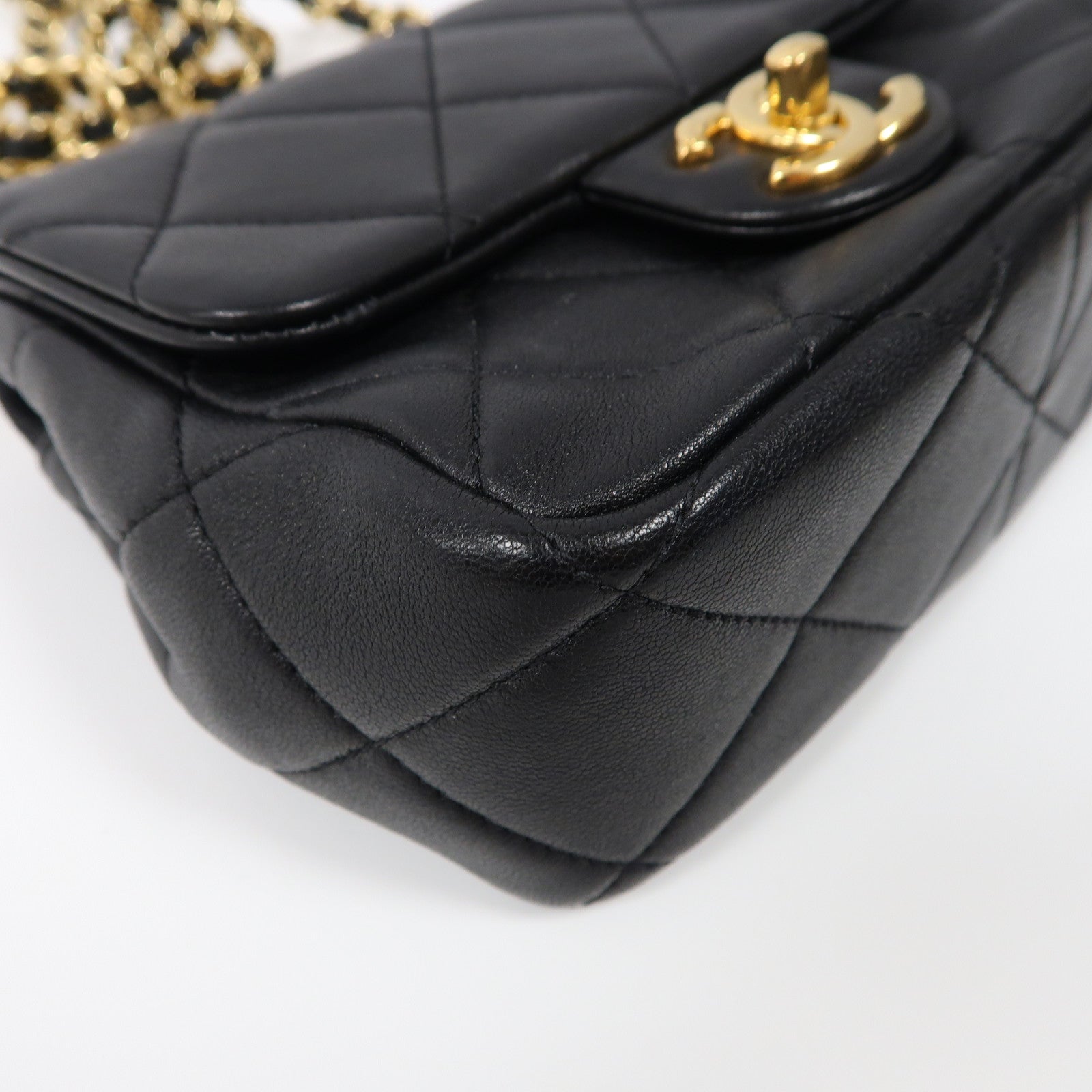 CHANEL 菱格牛皮皮革Chain Shoulder金扣手挽肩背兩用袋黑色
