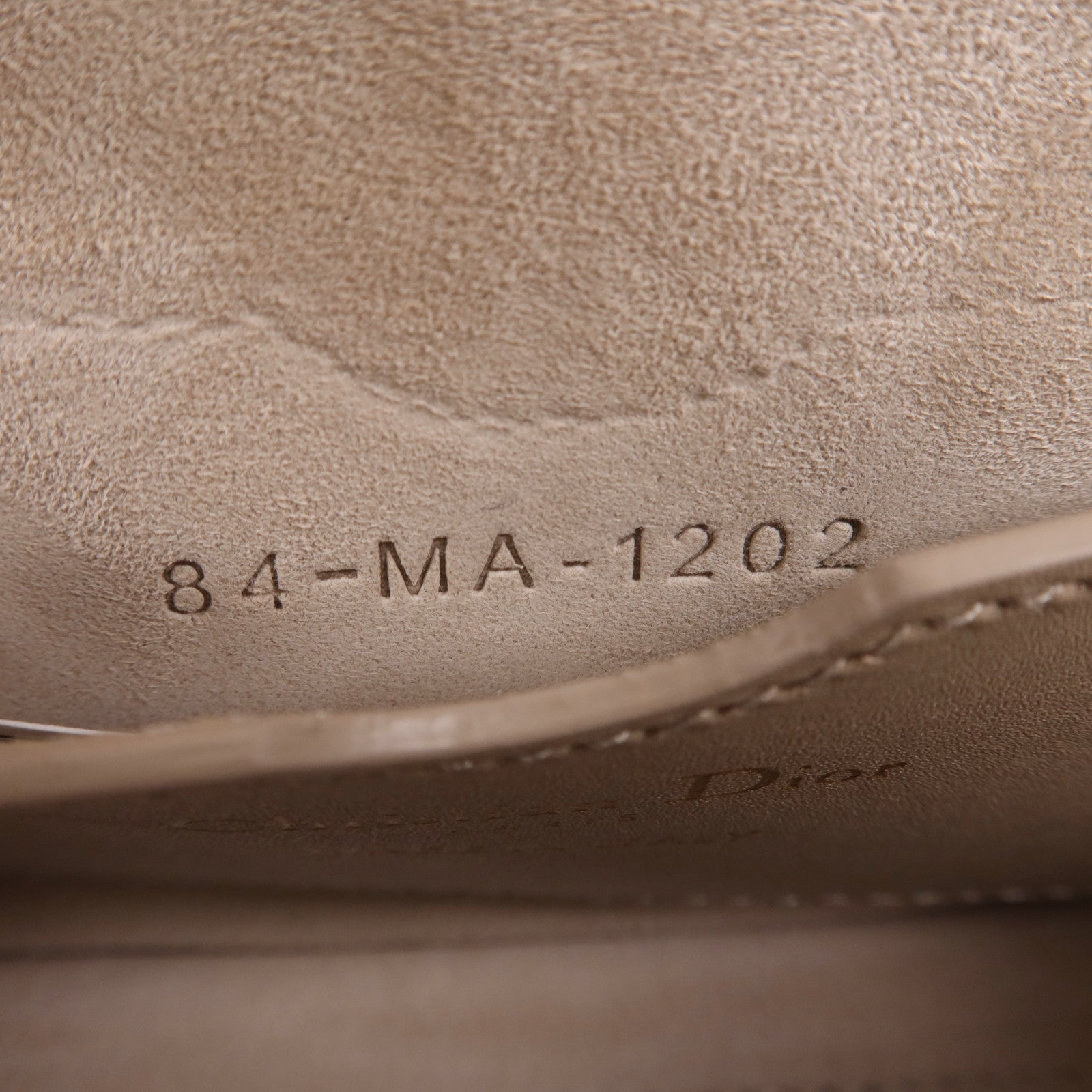 Dior 牛皮皮革Bobby East West金扣肩背袋