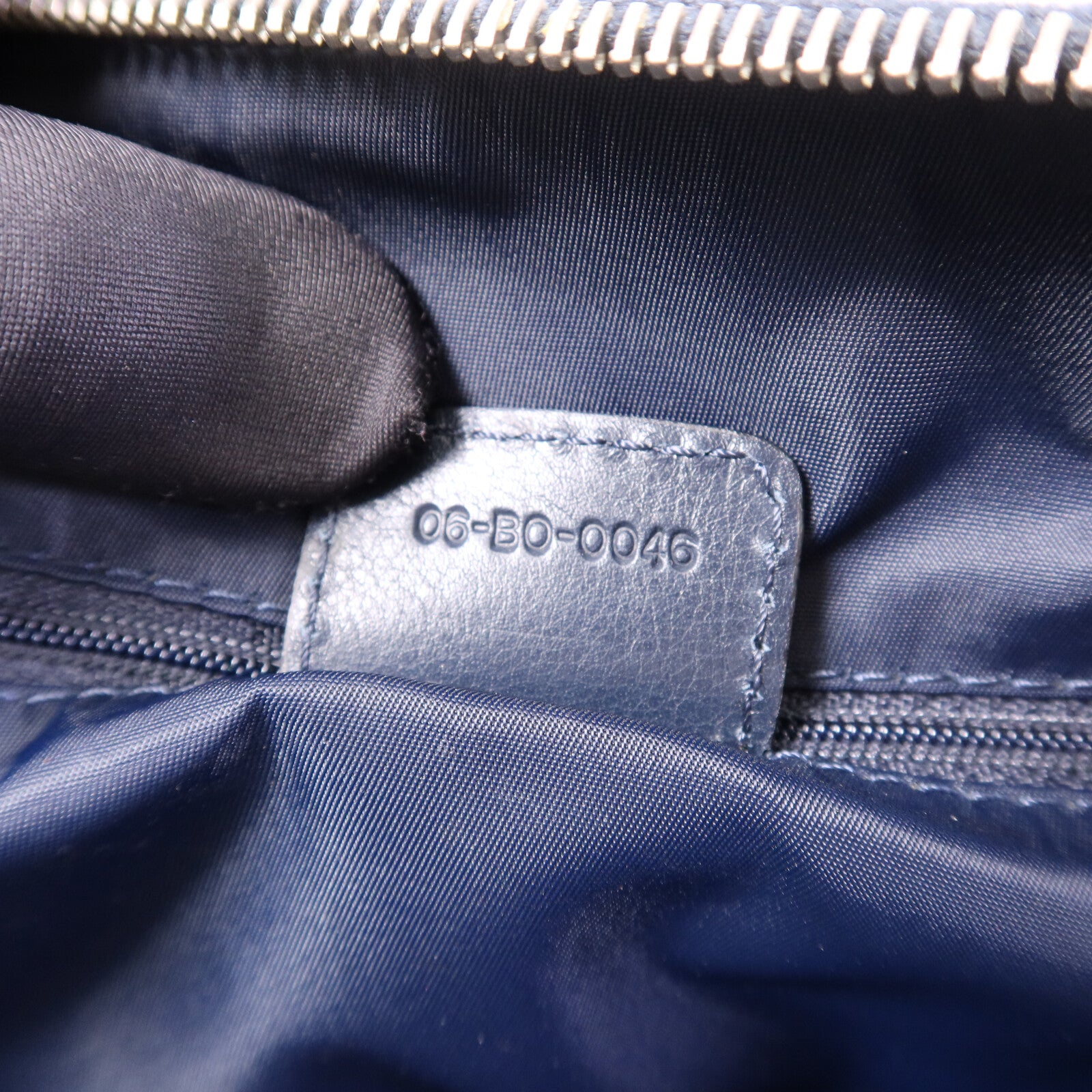 Dior 帆布Trotter銀扣肩背袋