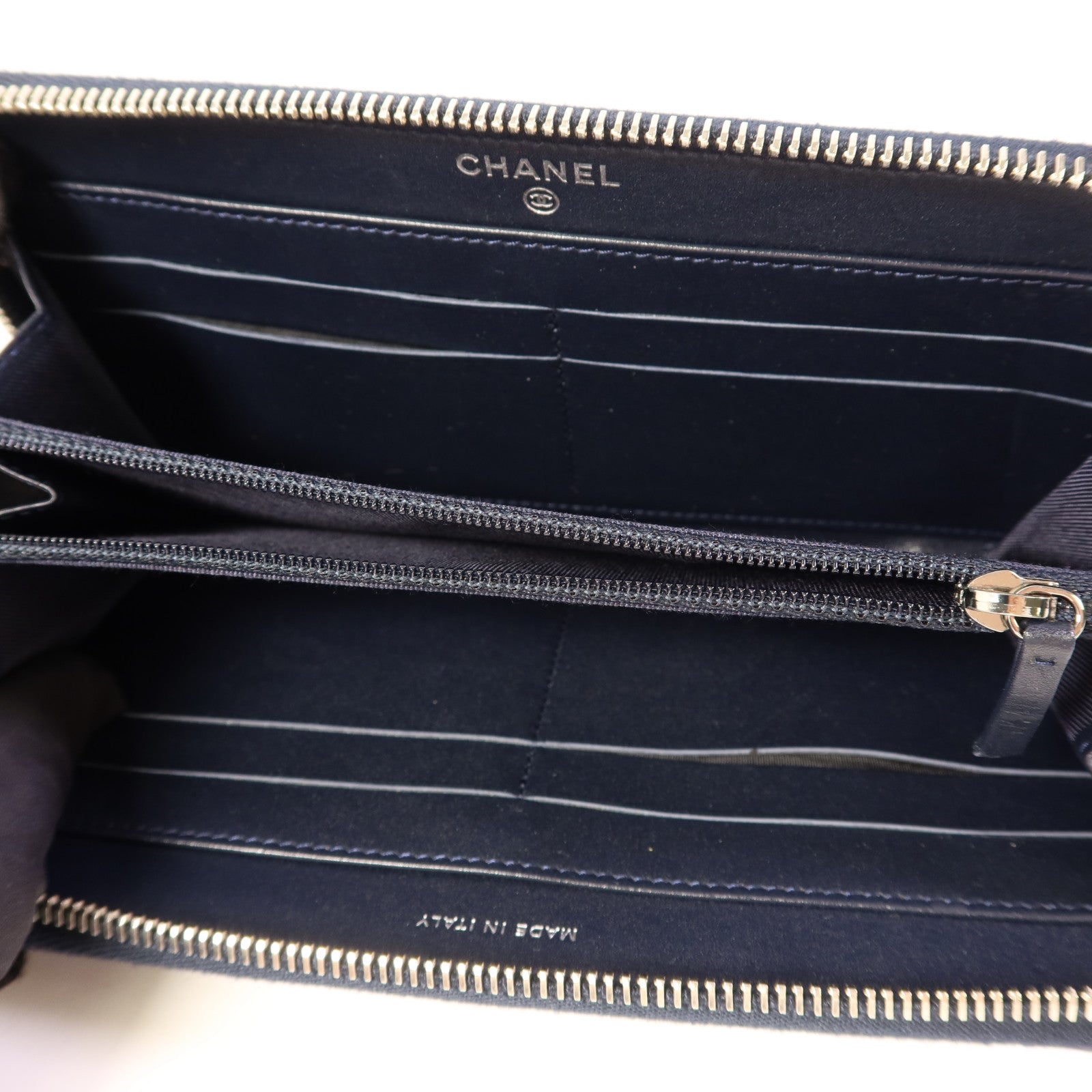 CHANEL 牛皮皮革Wallet銀扣長錢包