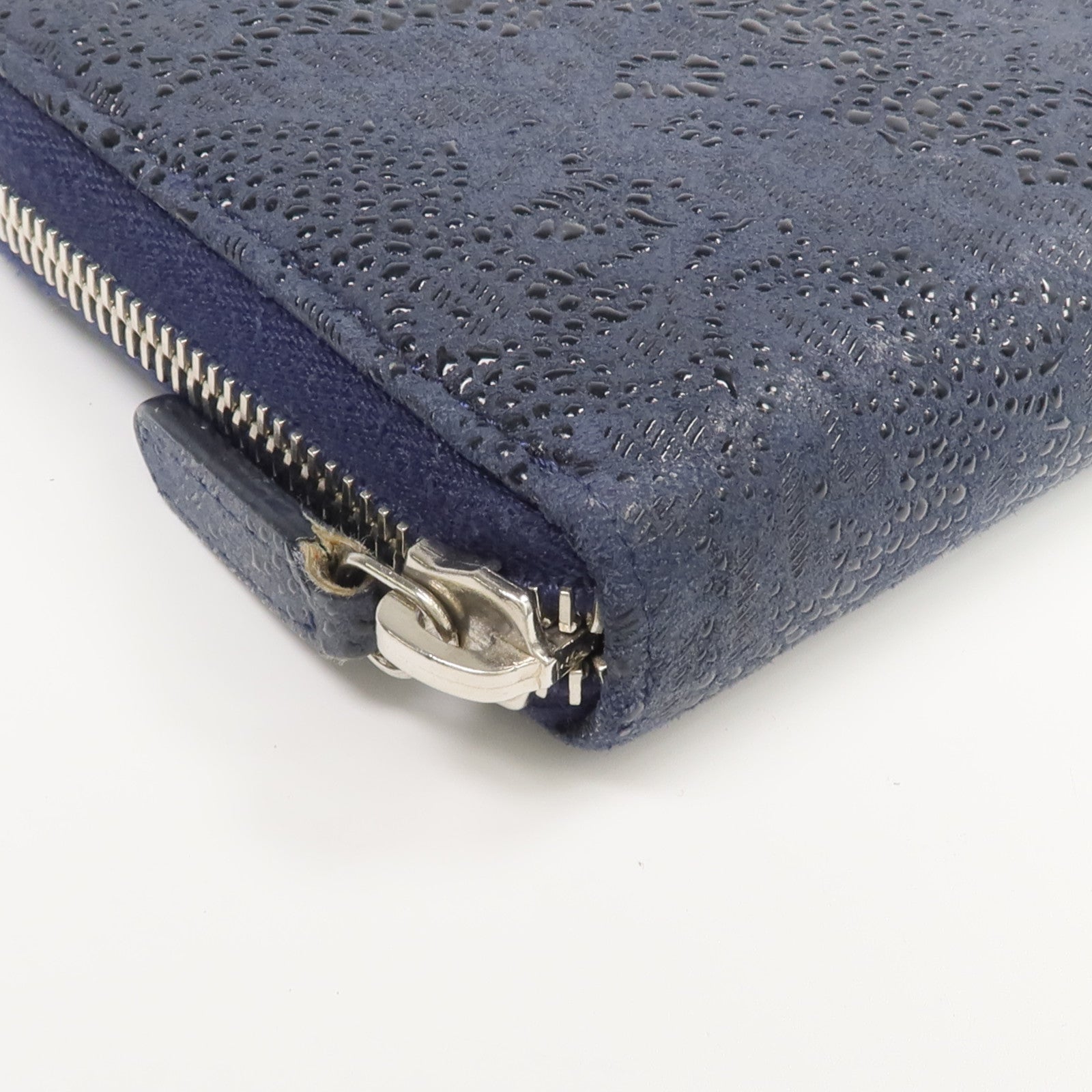CHANEL 塗層帆布Long Zip-around Wallet長錢包