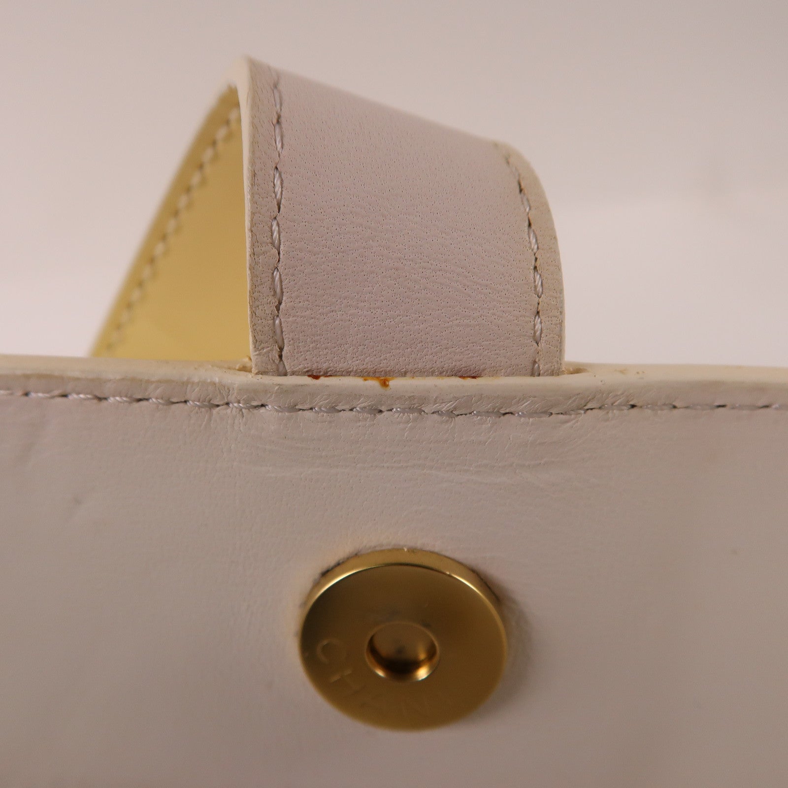 CHANEL 漆皮皮革Tote Bag金扣手挽袋