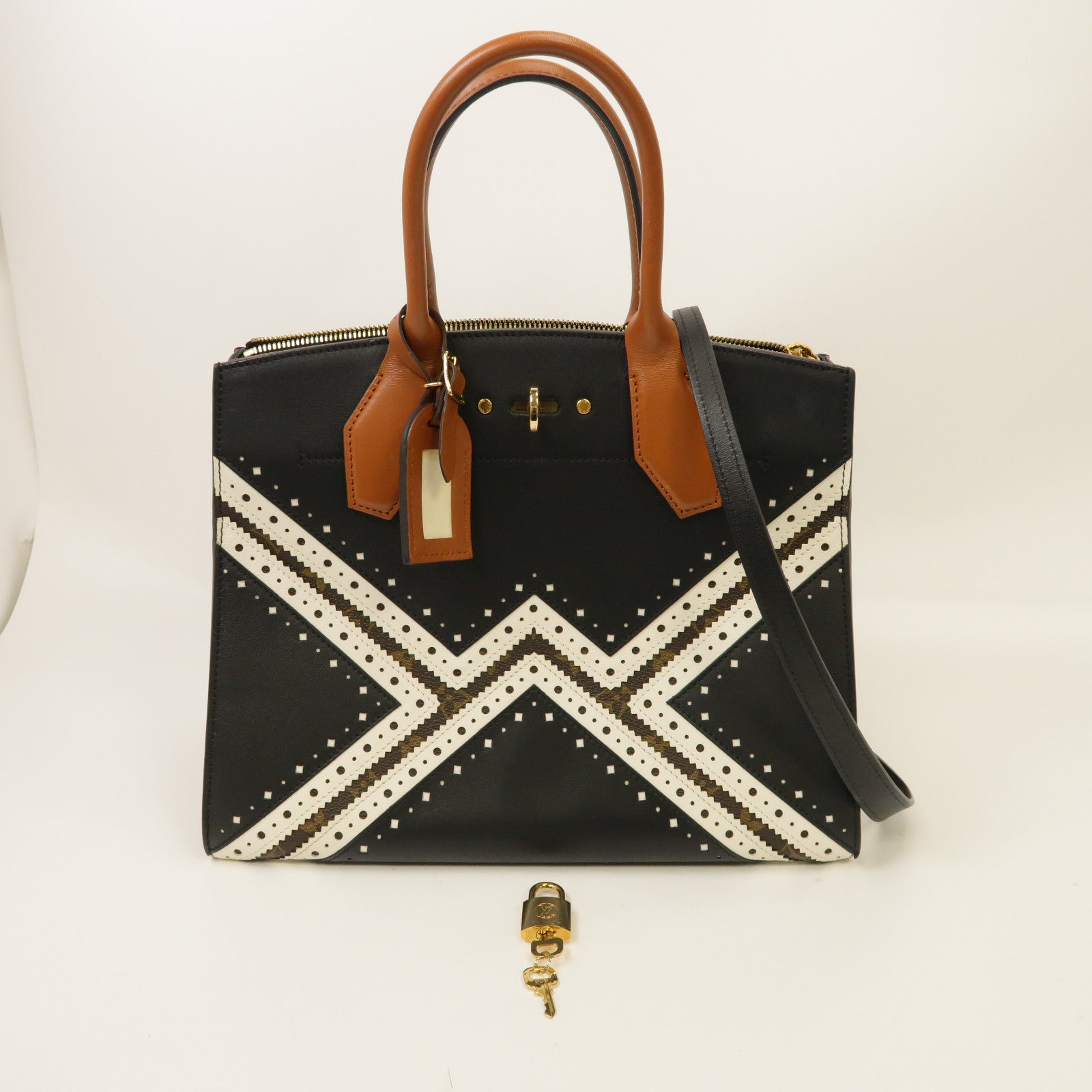 LOUIS VUITTON 牛皮皮革/Monogram City Steamer MM金扣手挽肩背兩用袋白色/黑色