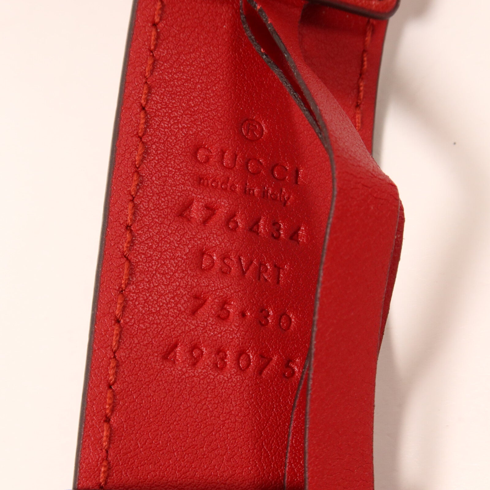 GUCCI 牛皮皮革GG Marmont Belt Bag腰包