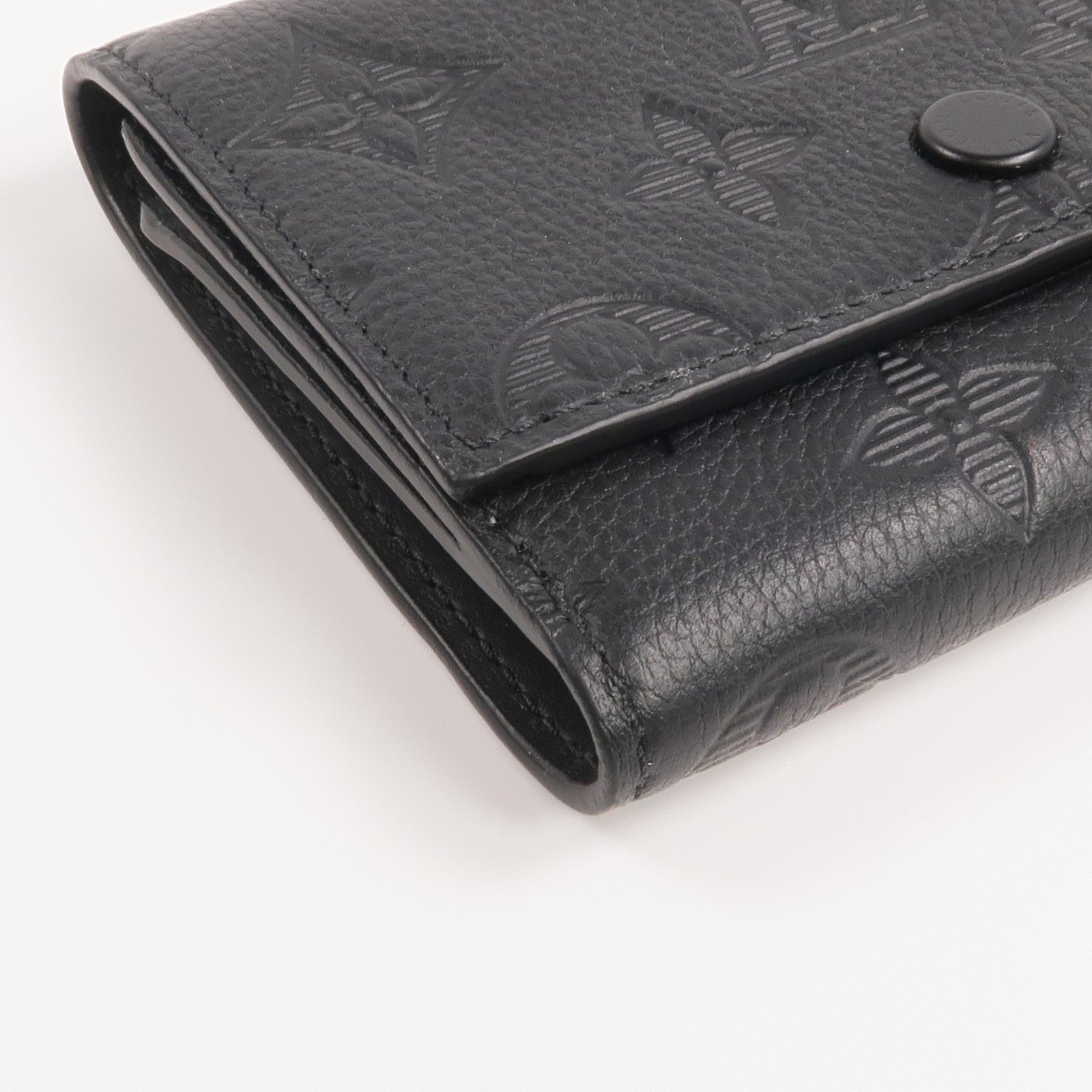 LOUIS VUITTON Monogram Shadow Victor Wallet錢包