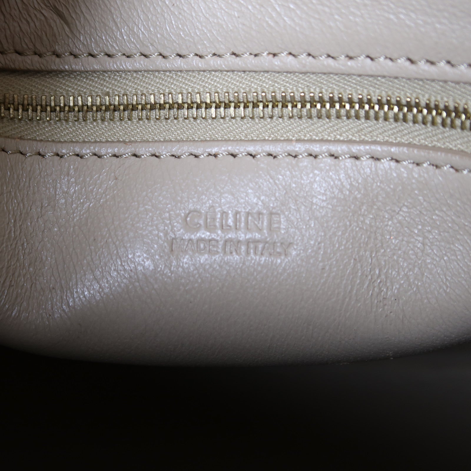CELINE 牛皮皮革Bucket Bag金扣肩背袋米色