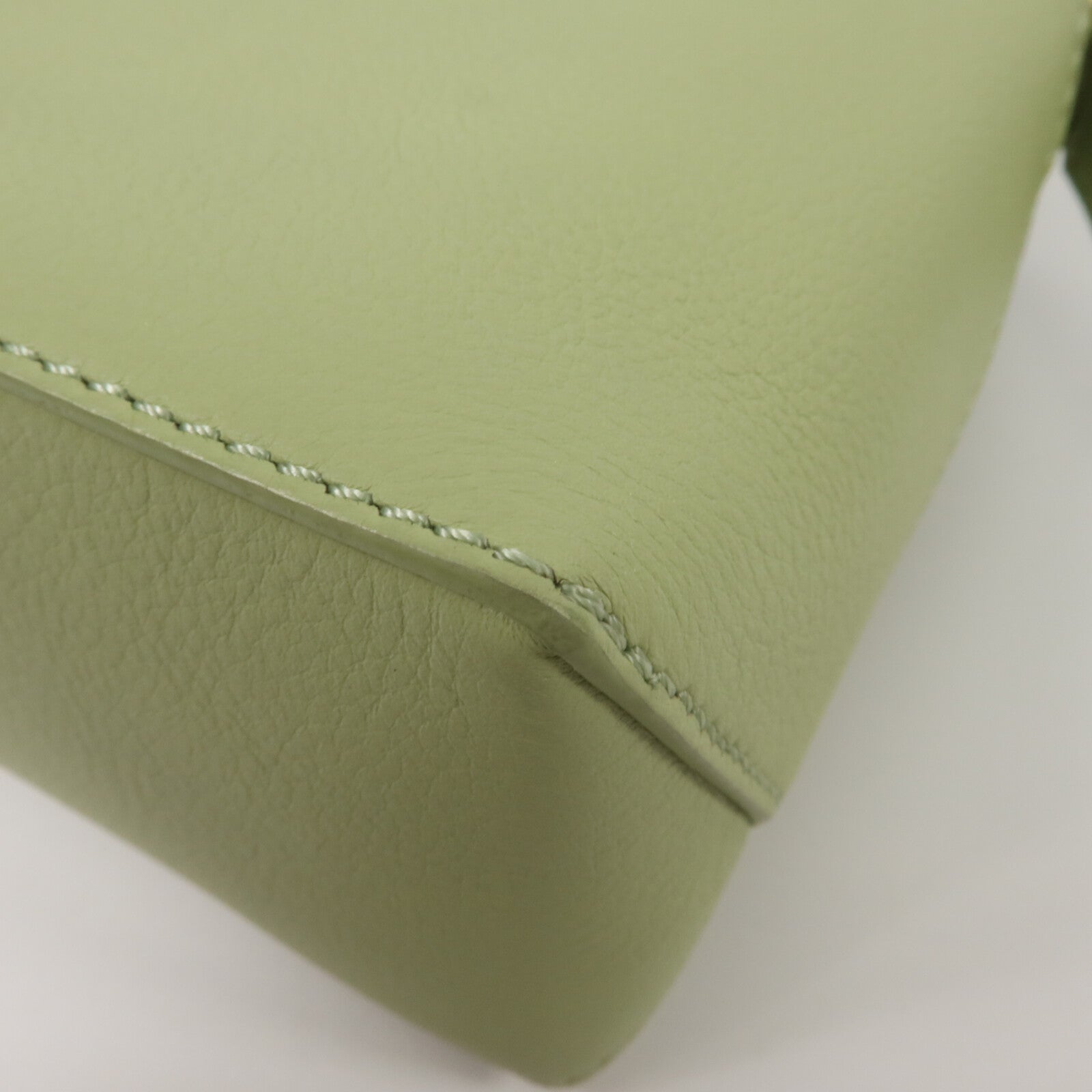 LOEWE 牛皮皮革Mini Puzzle Edge手挽肩背兩用袋