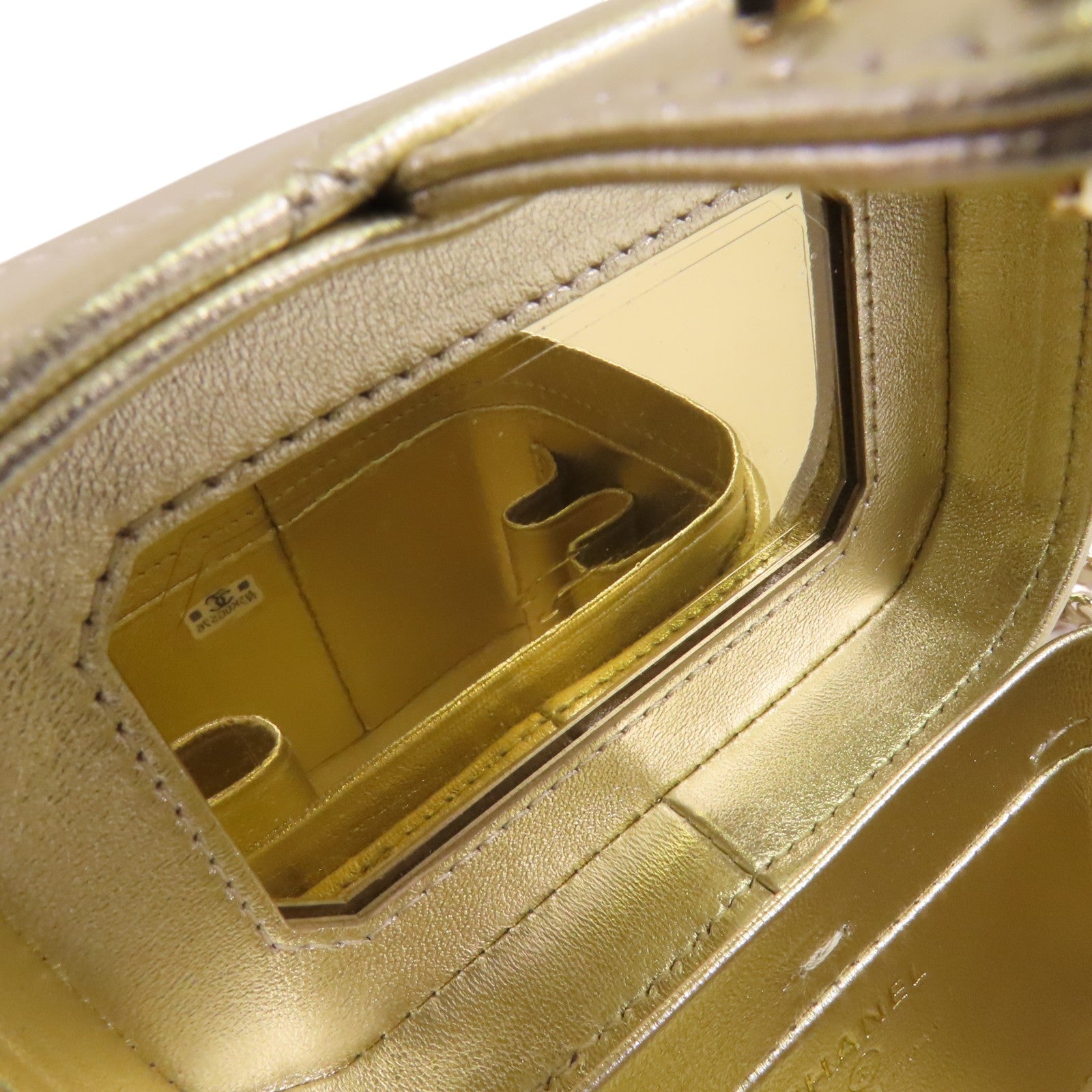 CHANEL 牛皮皮革Vanity Case金扣鏈帶肩背袋