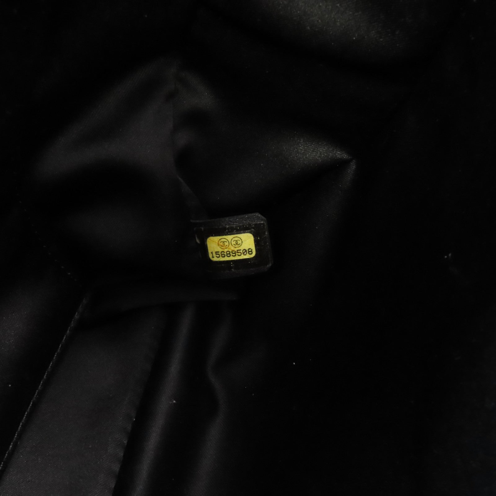 CHANEL 菱格Caviar皮革GST銀扣鏈帶肩背袋黑色