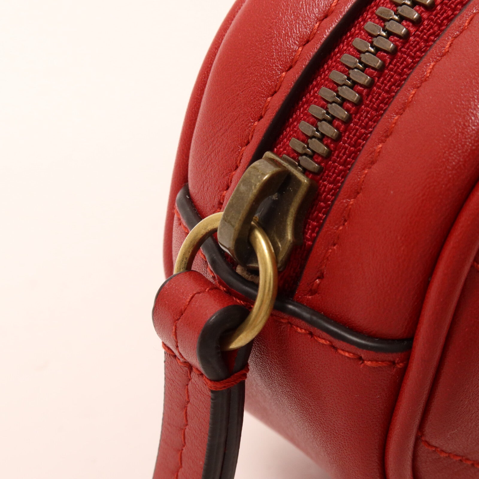 GUCCI 牛皮皮革GG Marmont Belt Bag腰包