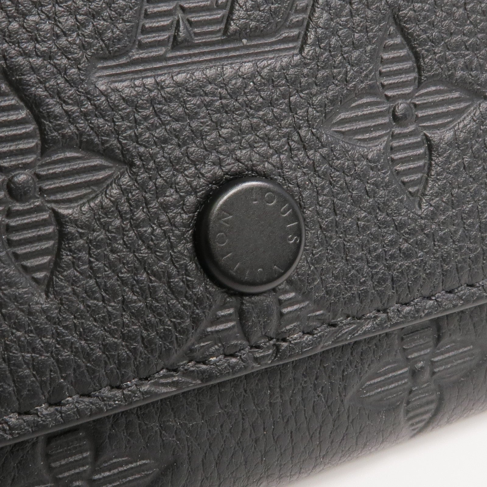 LOUIS VUITTON Monogram Shadow Victor Wallet錢包