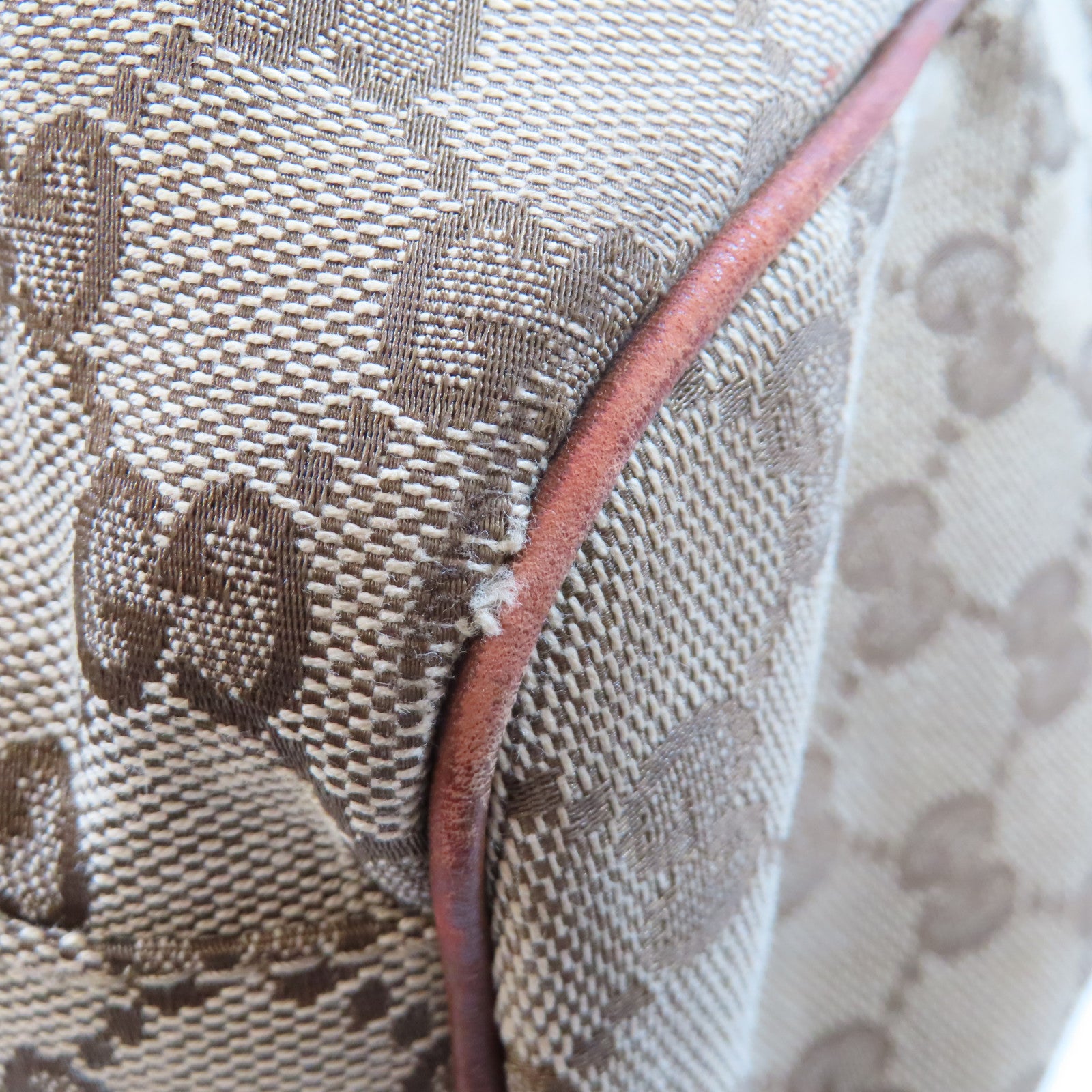 GUCCI 帆布Sukey Hobo金扣肩背袋棕色