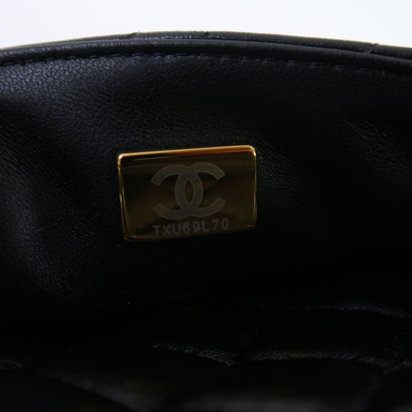 CHANEL 菱格牛皮皮革Chain Shoulder金扣鏈帶肩背袋黑色