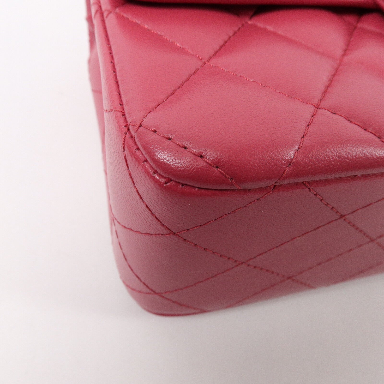 CHANEL 羊皮皮革Classic 20鏈帶肩背袋